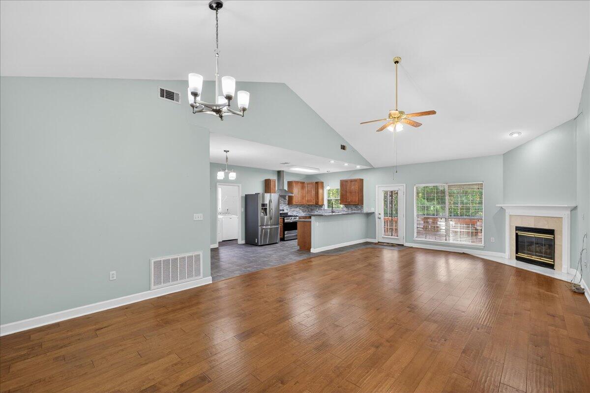 INDIAN WOODS - Residential