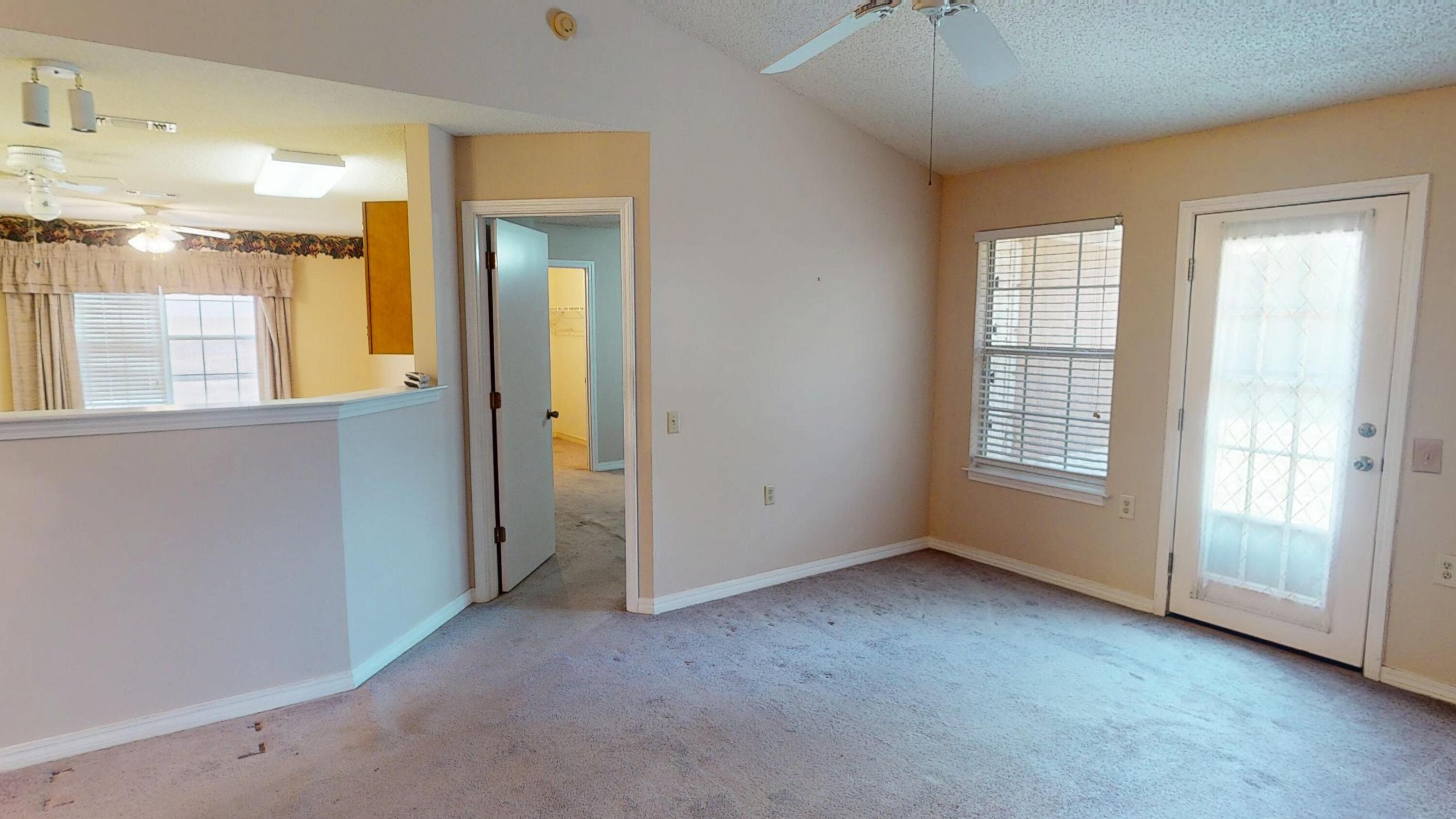 LIVE OAK - Residential