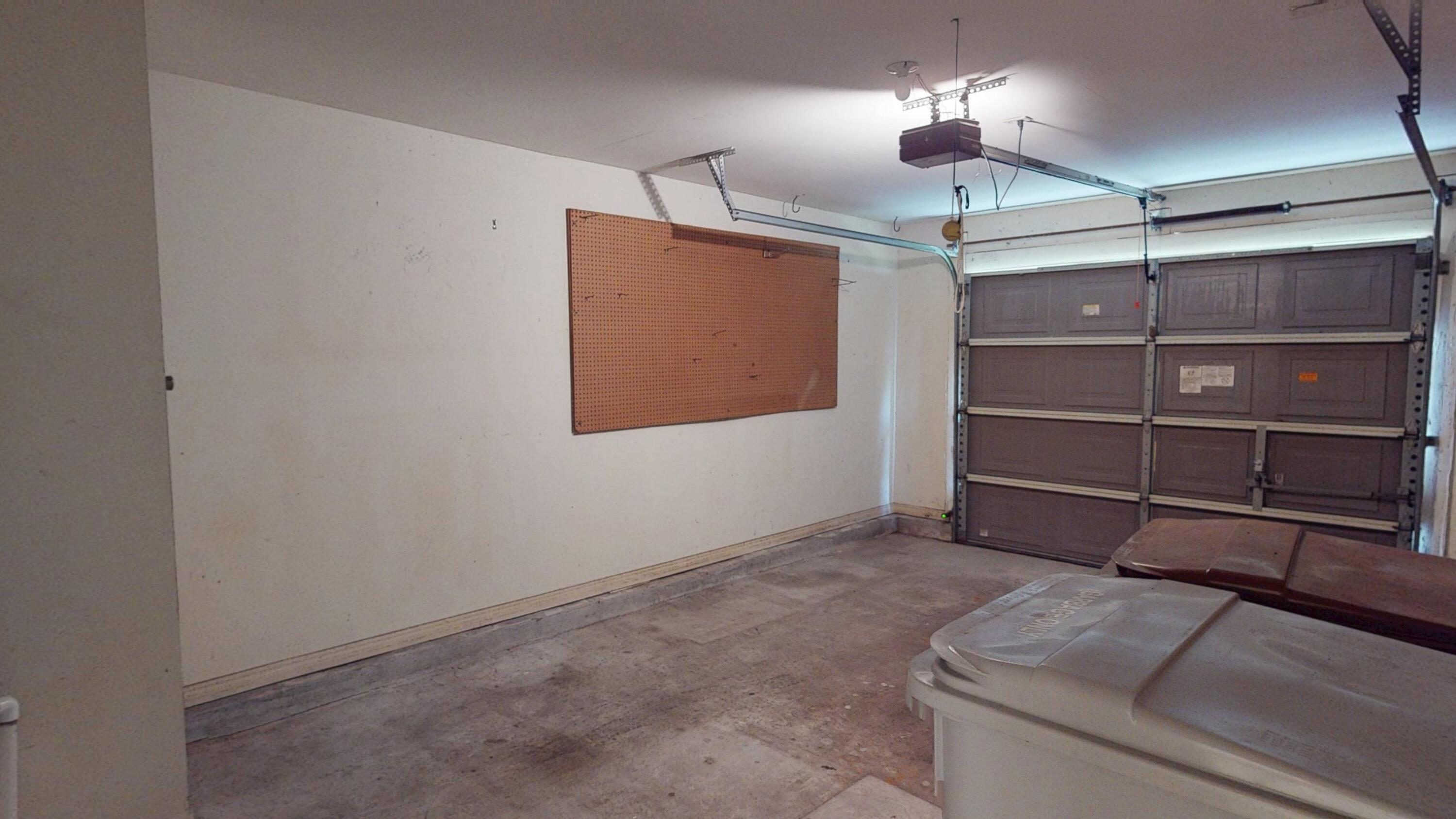 LIVE OAK - Residential
