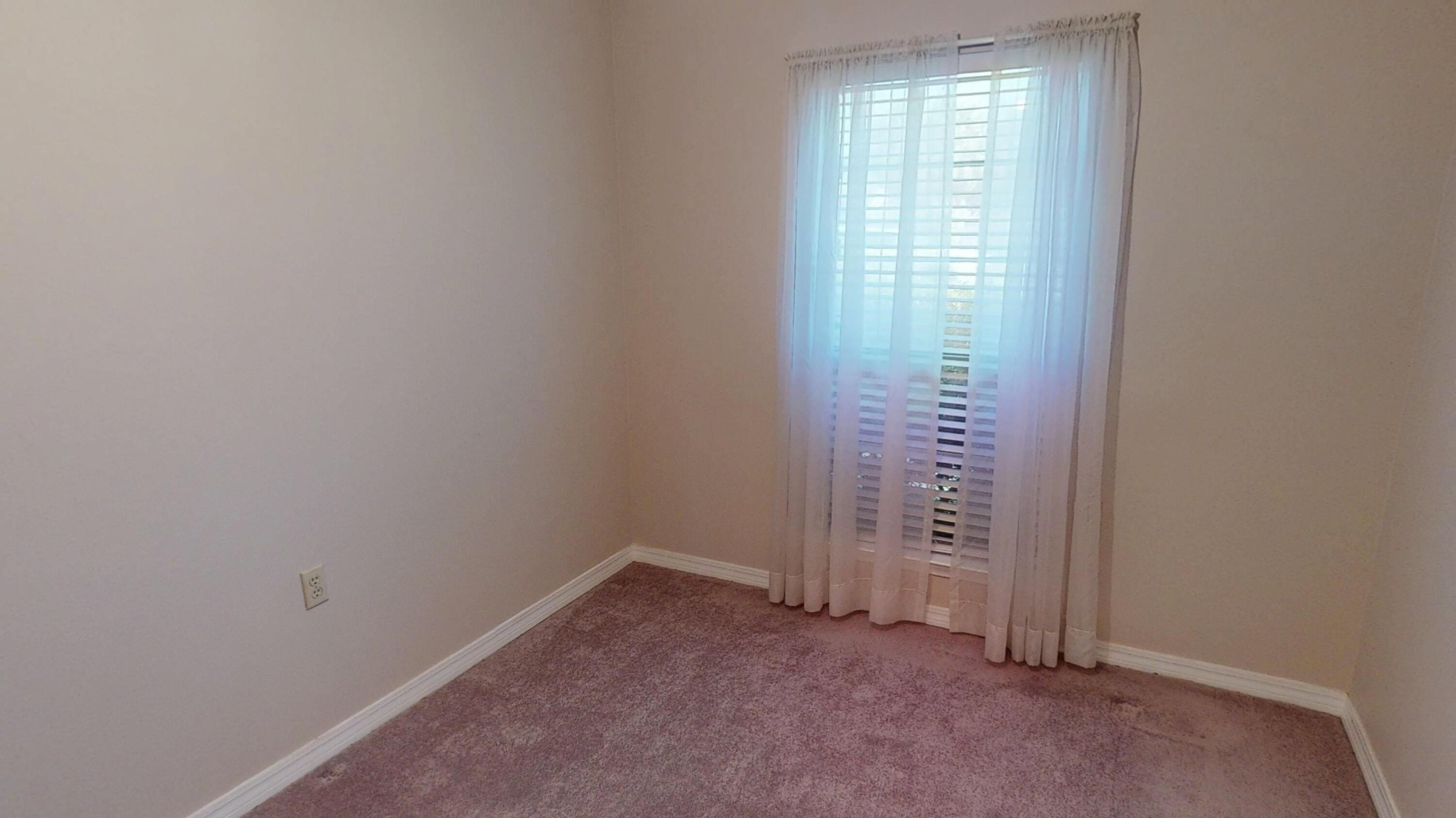 LIVE OAK - Residential