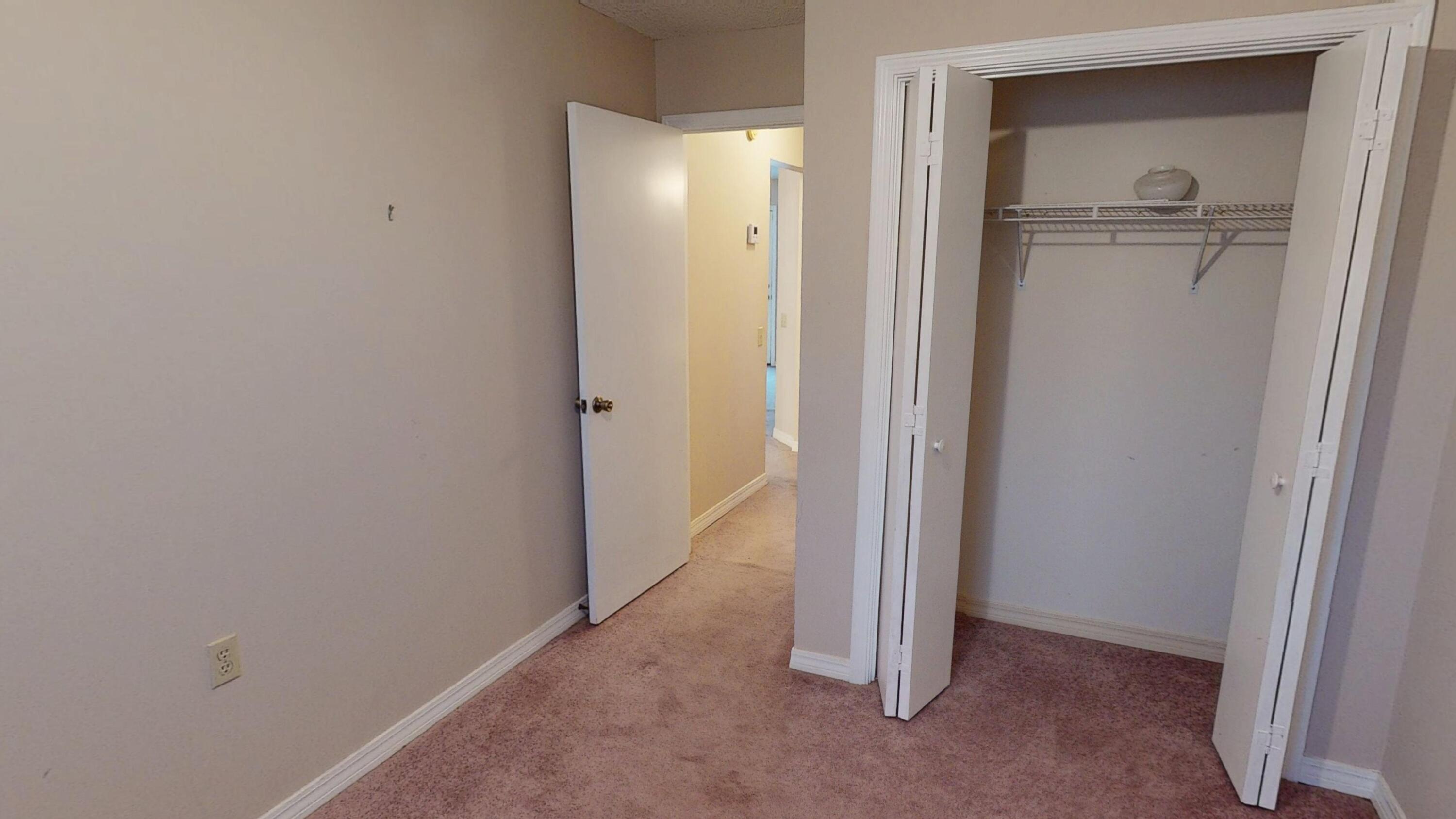 LIVE OAK - Residential