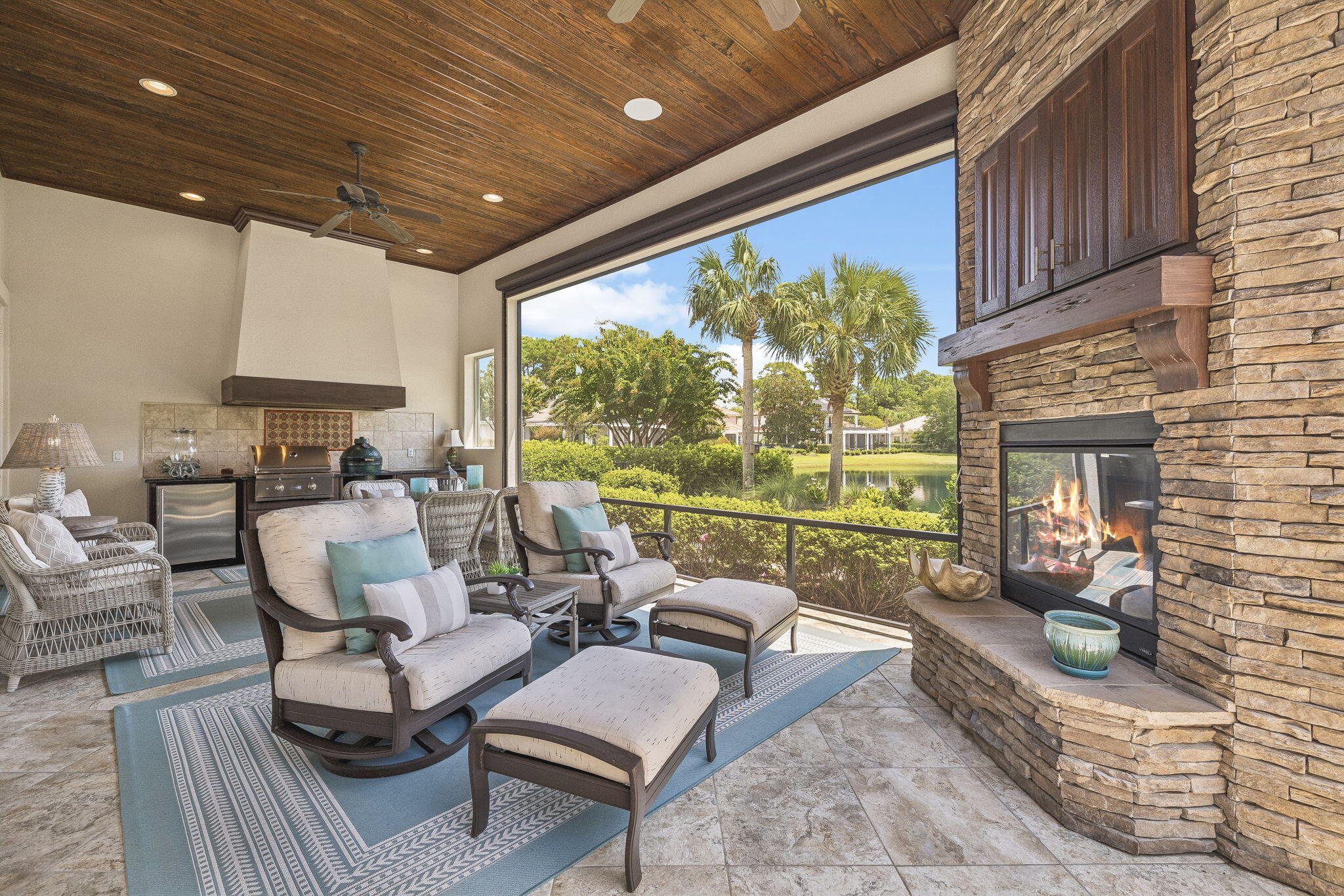 BURNT PINE - Residential