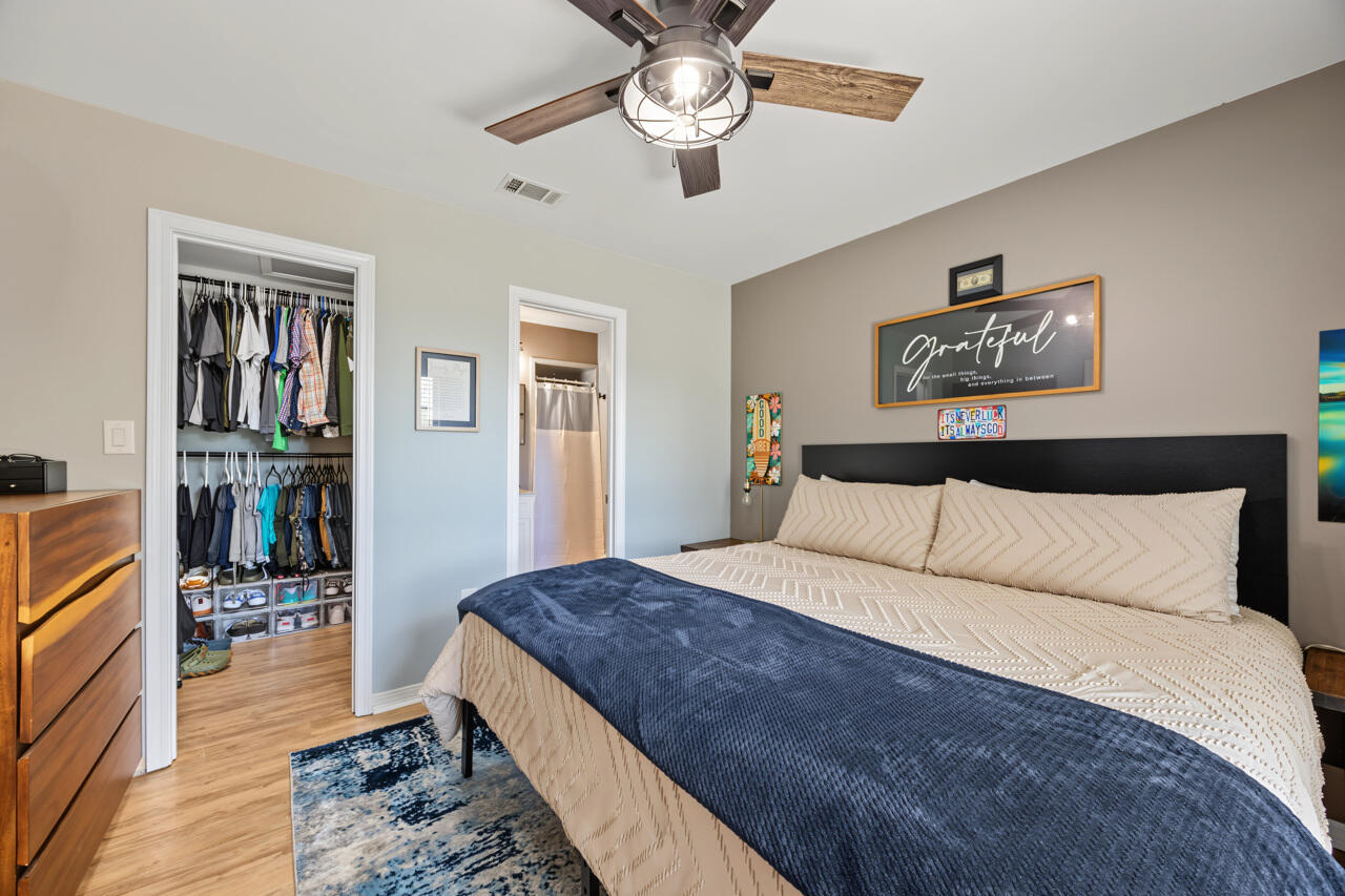 CRESTVIEW SUBURB (231000.00) - Residential