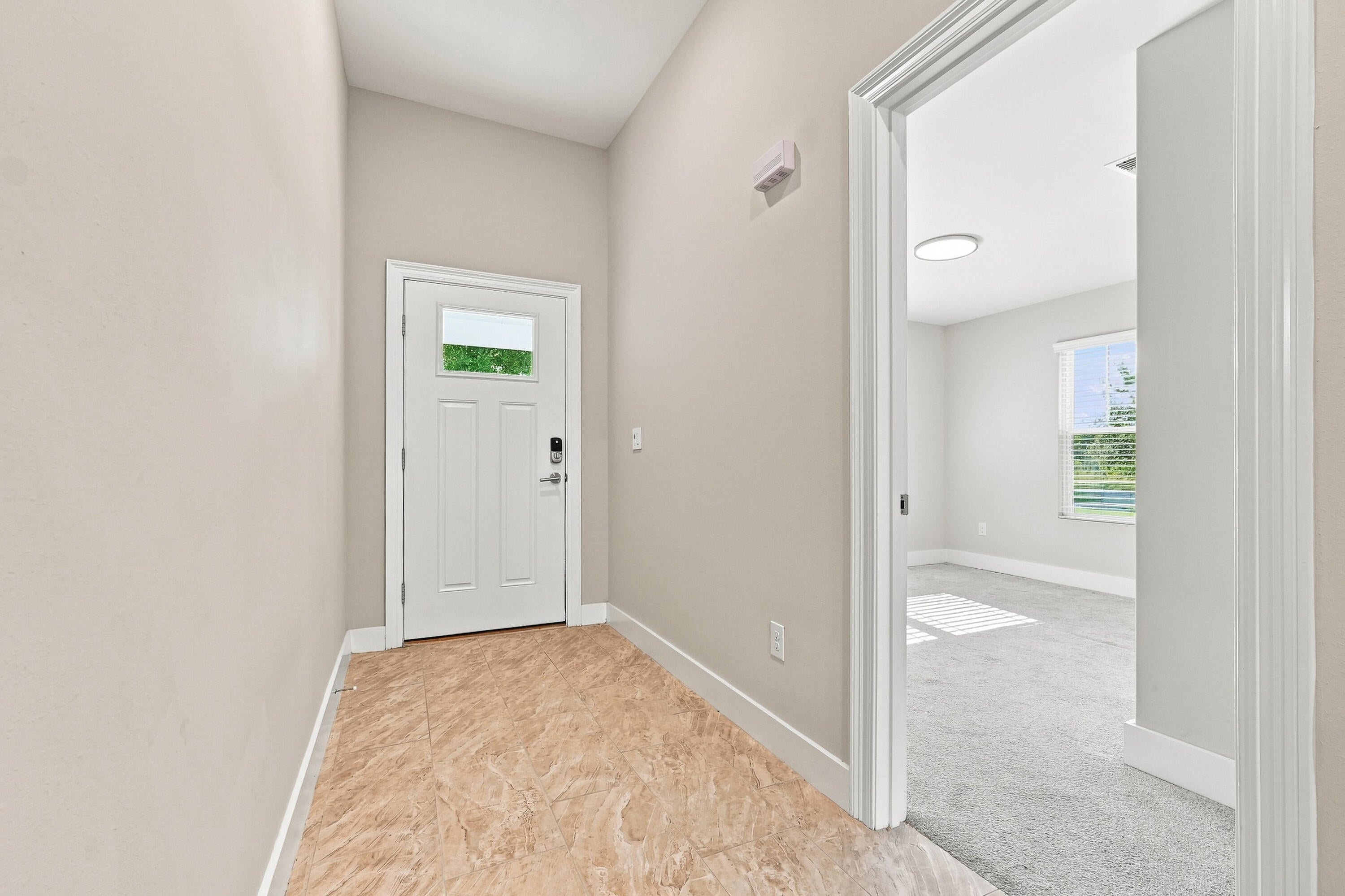CRESCENT SHORES - Residential