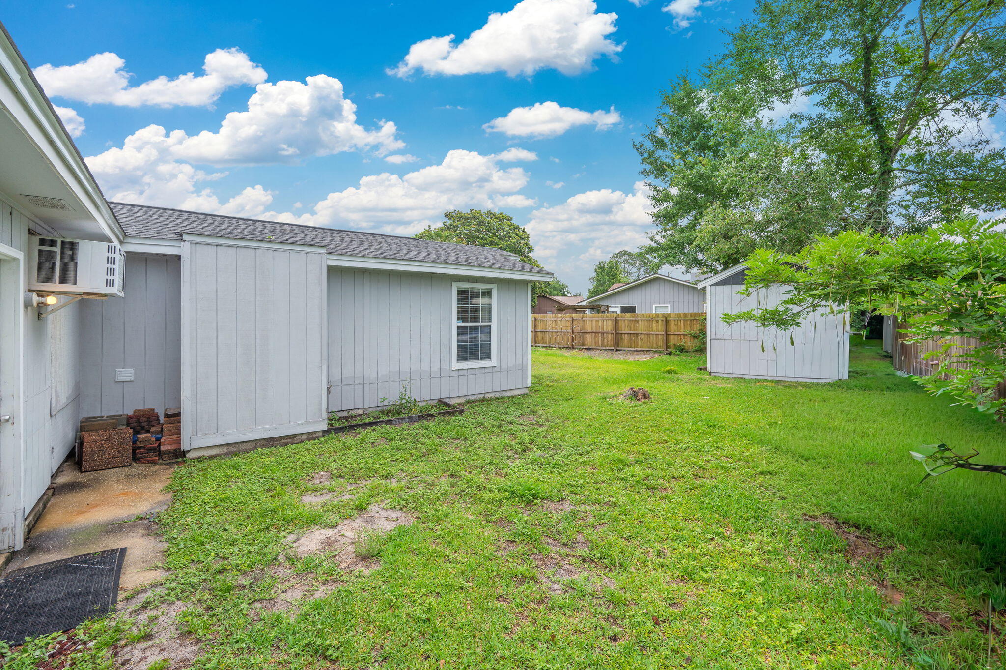 PINEDALE 2ND ADDN - Residential