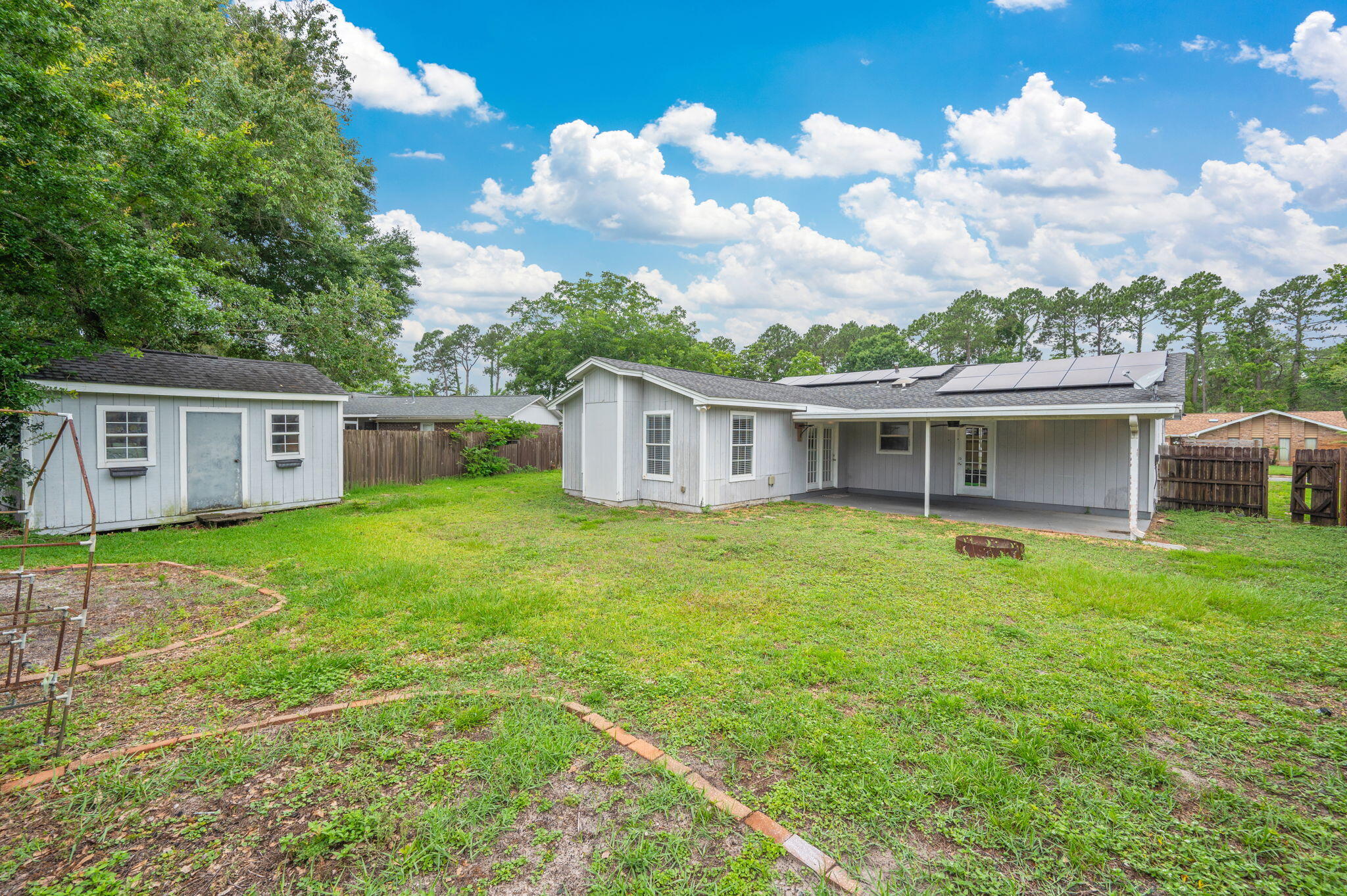 PINEDALE 2ND ADDN - Residential