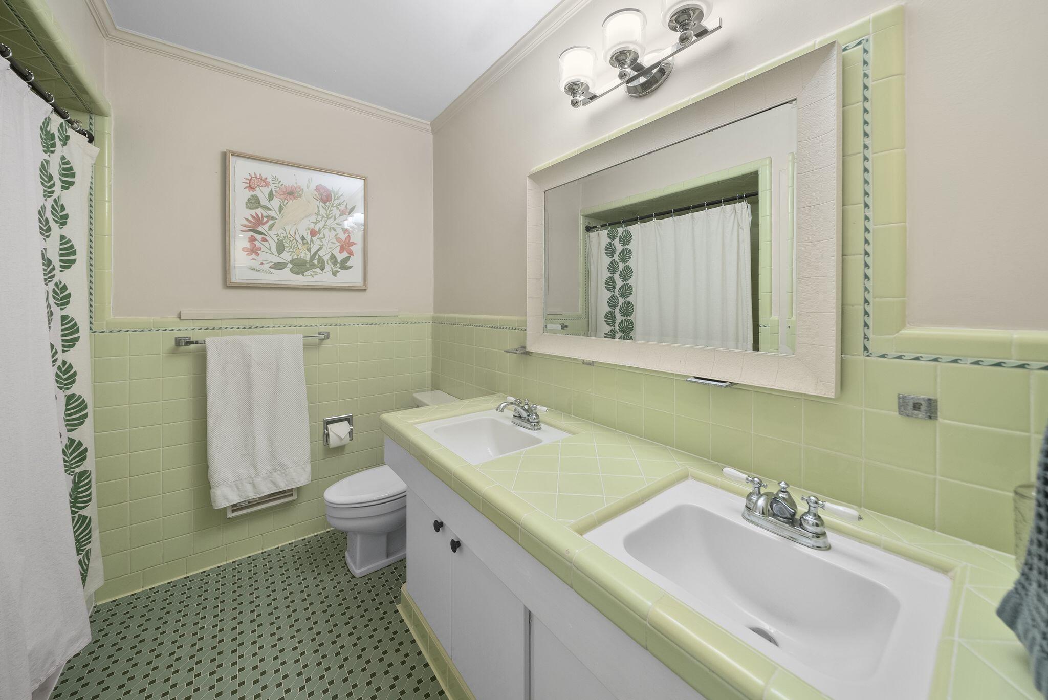 COVE TERRACE - Residential