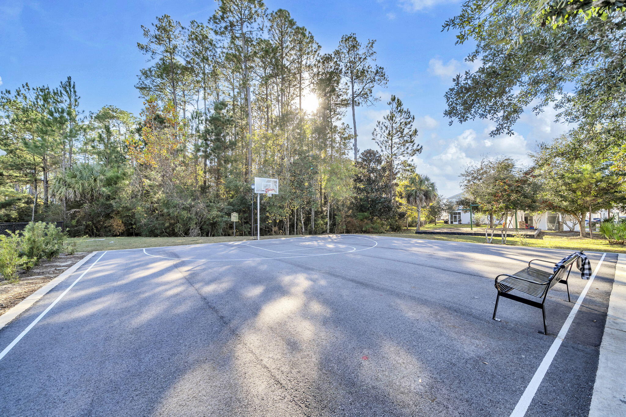 VERANDAS AT FREEPORT - Residential Lease