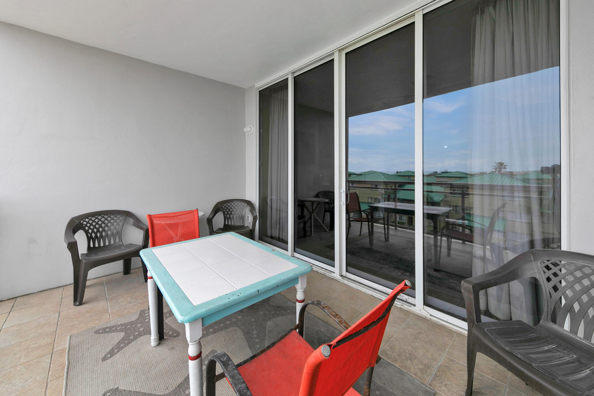 DESTIN WEST GULFSIDE VILLAS - Residential