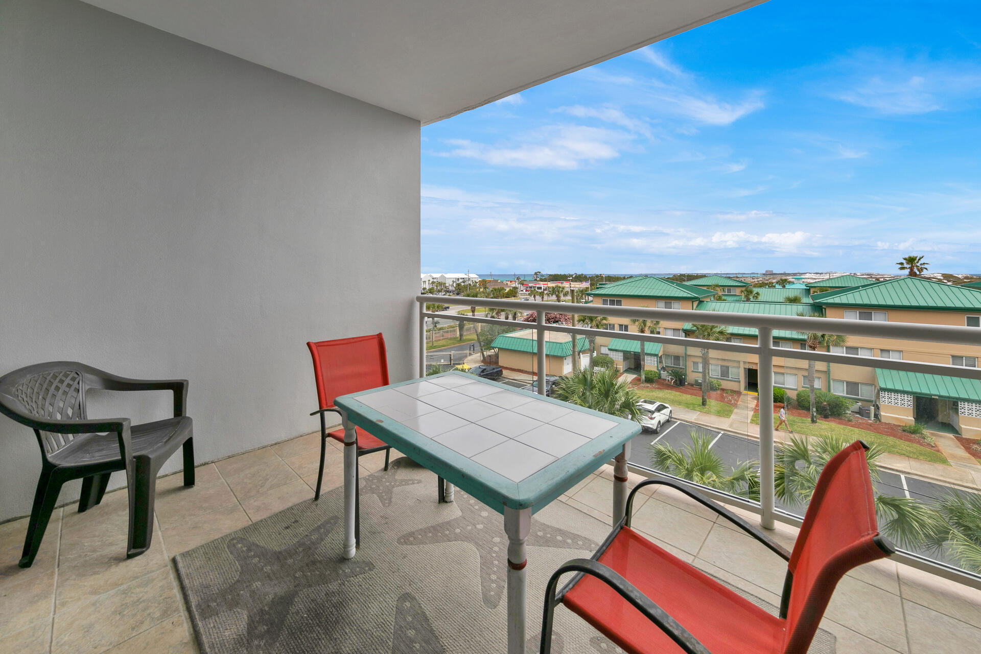 DESTIN WEST GULFSIDE VILLAS - Residential