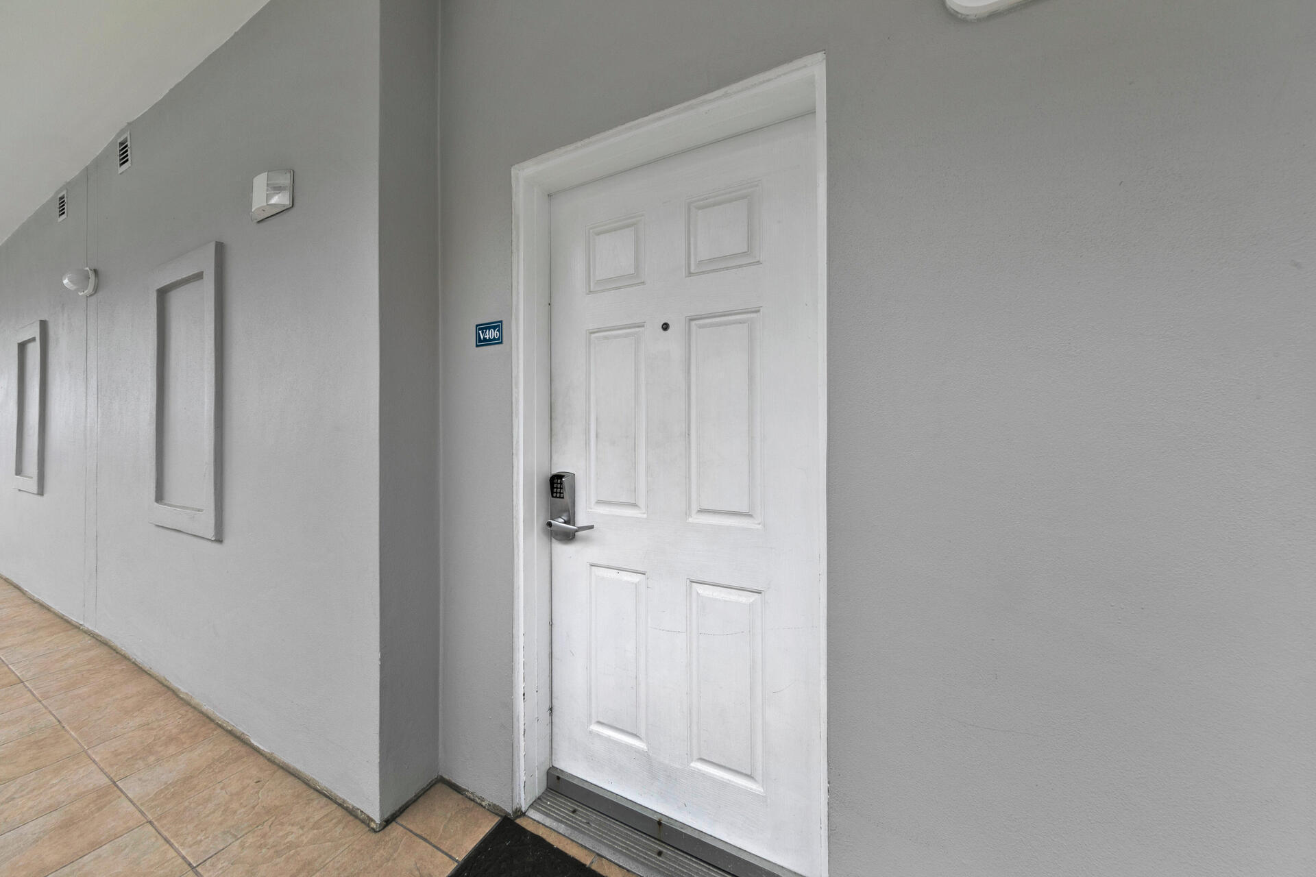 DESTIN WEST GULFSIDE VILLAS - Residential