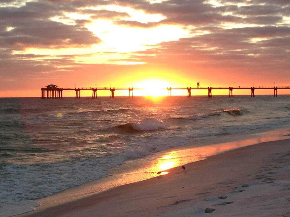 DESTIN WEST GULFSIDE VILLAS - Residential