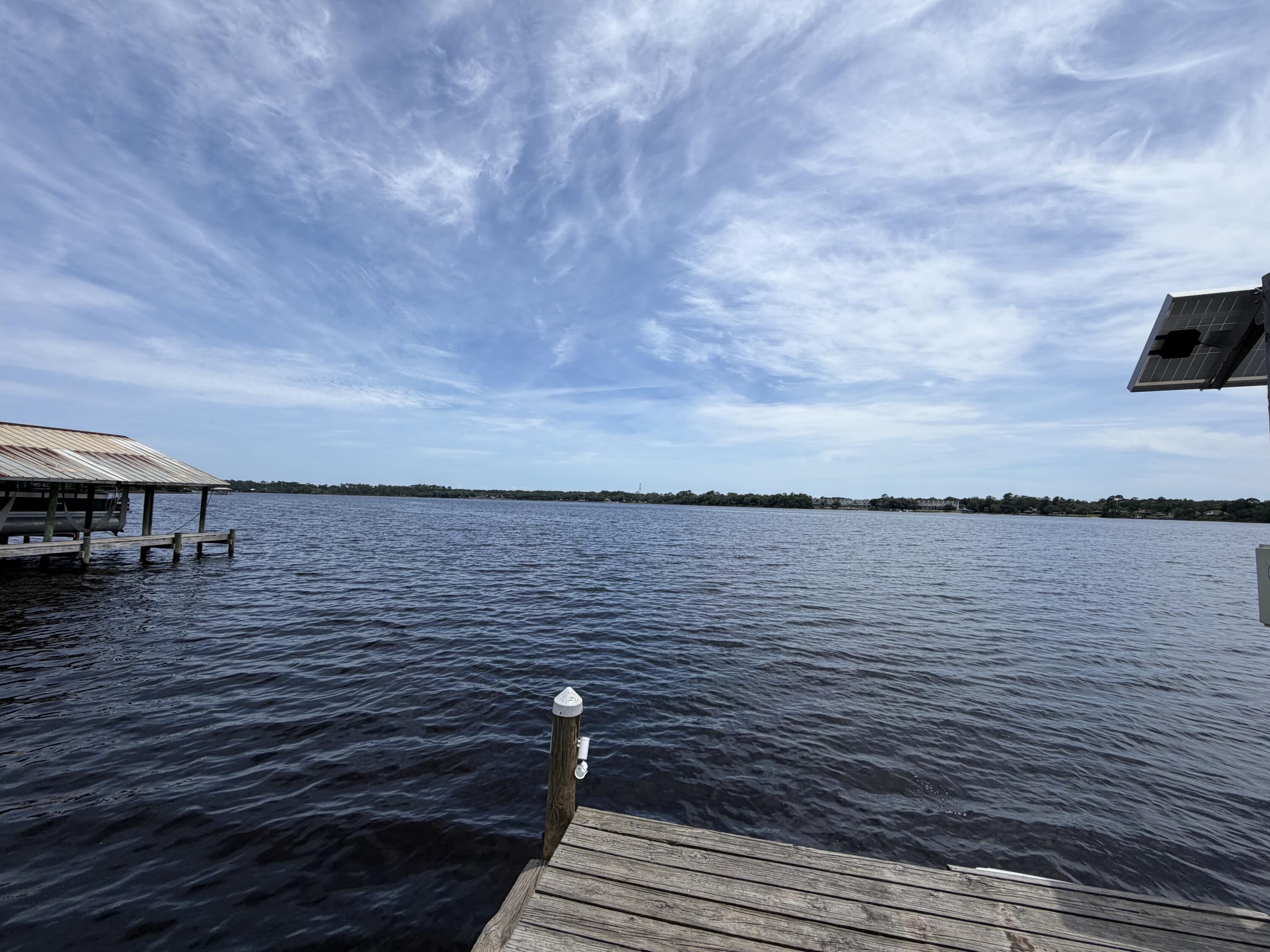 HOLLEY SHORES - Residential