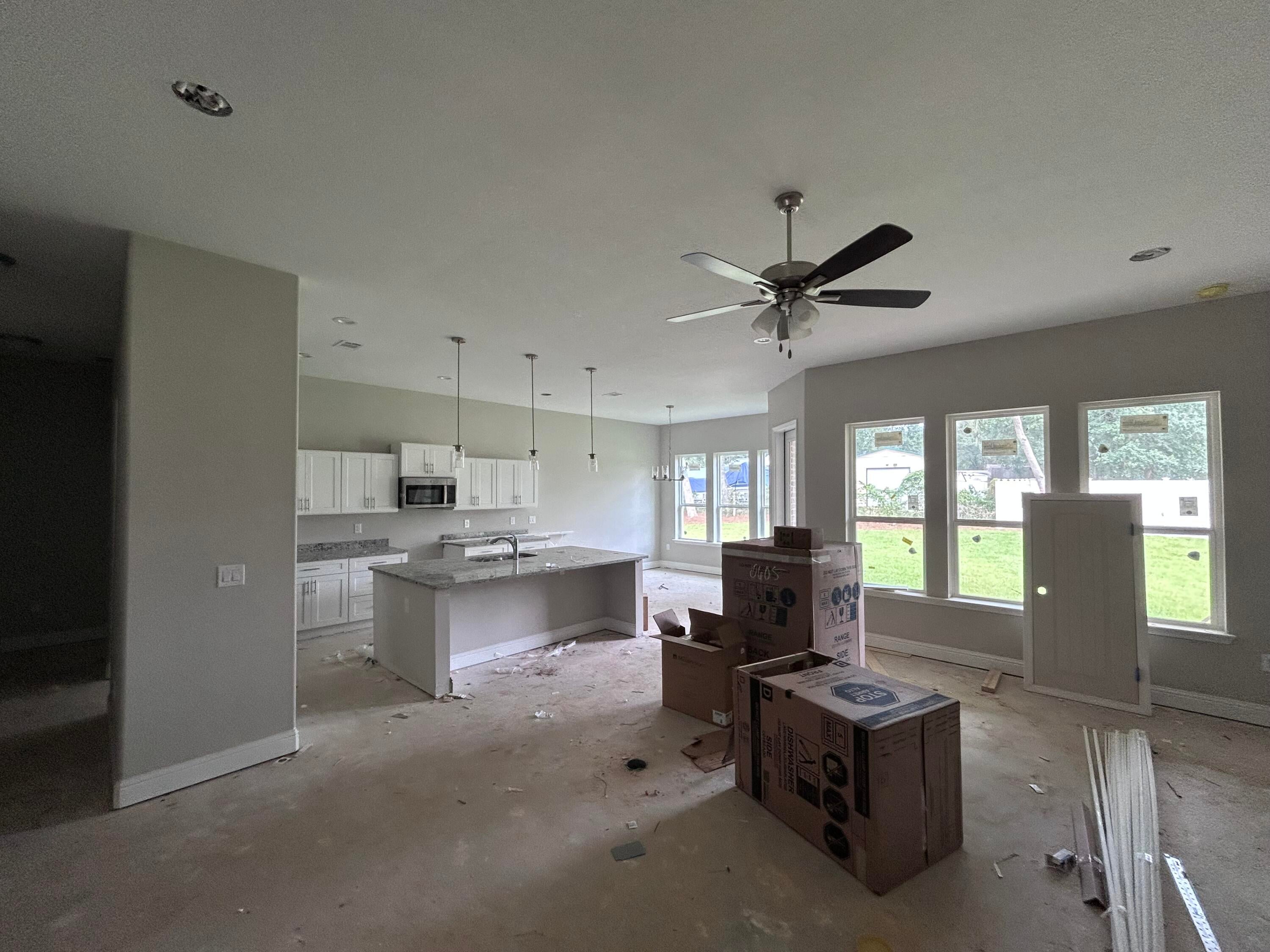 HOLLEY SHORES - Residential