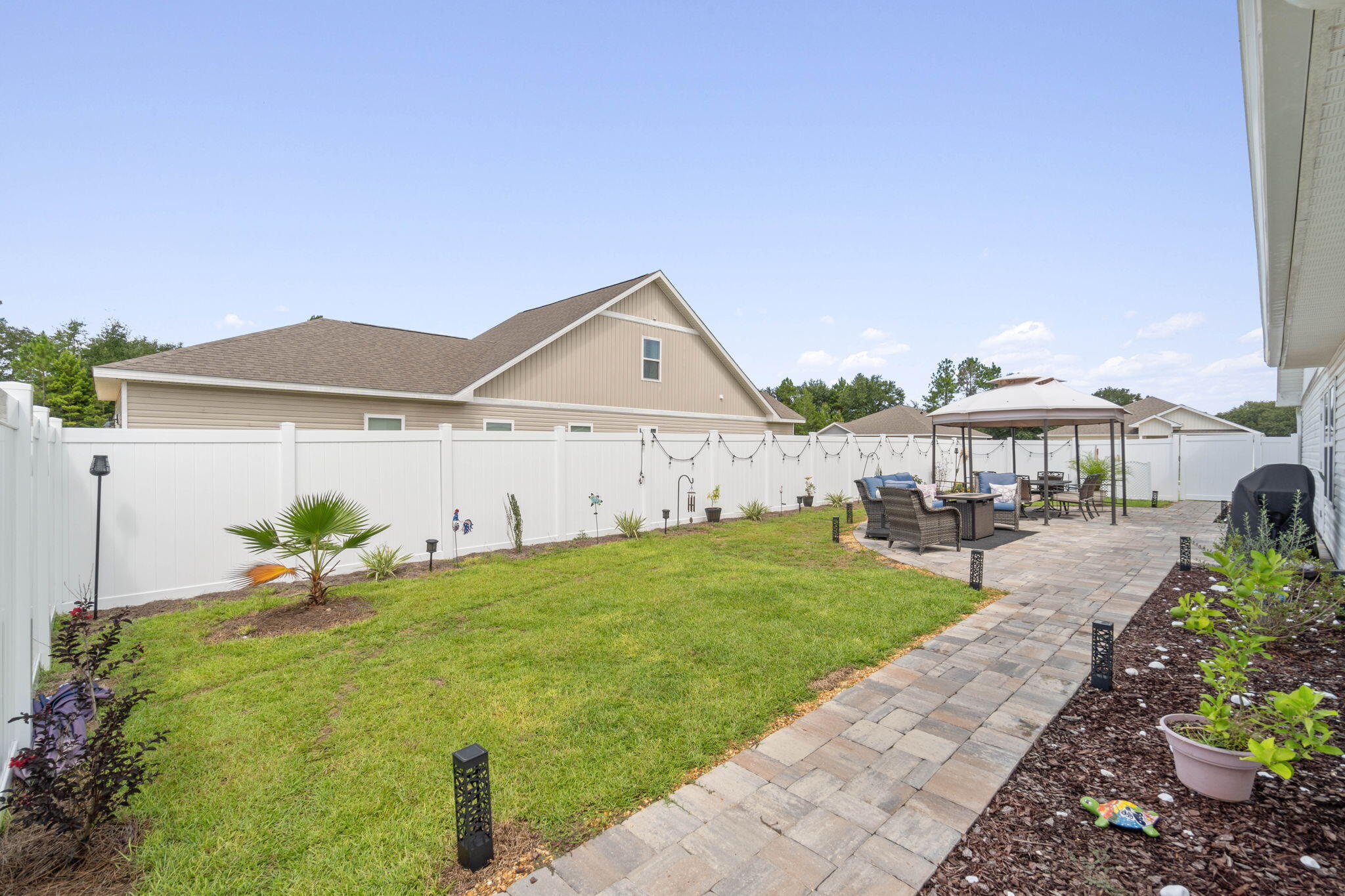 Owl's Head East - Residential
