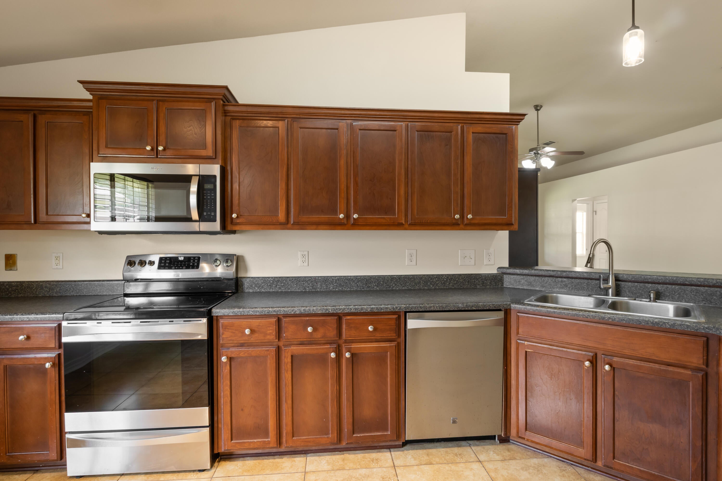 MONTICELLO ESTATES - Residential