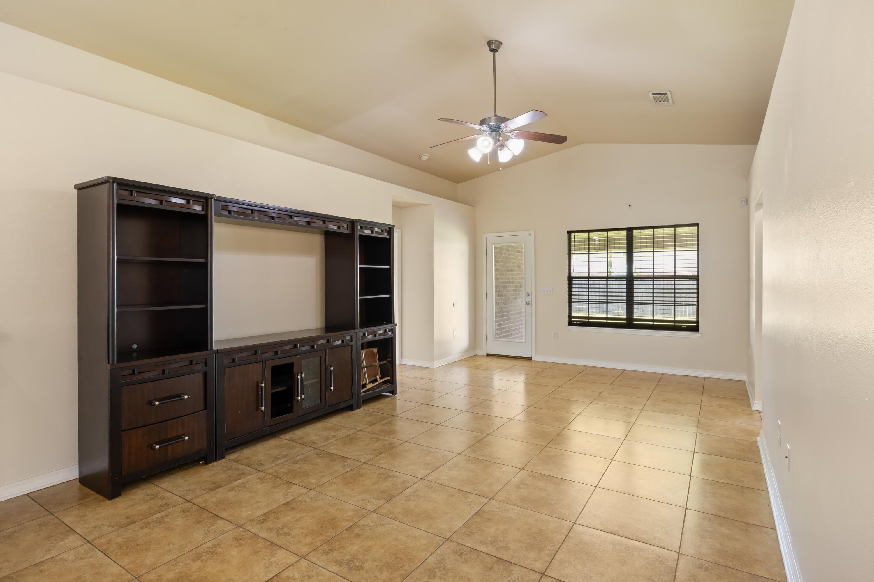 MONTICELLO ESTATES - Residential