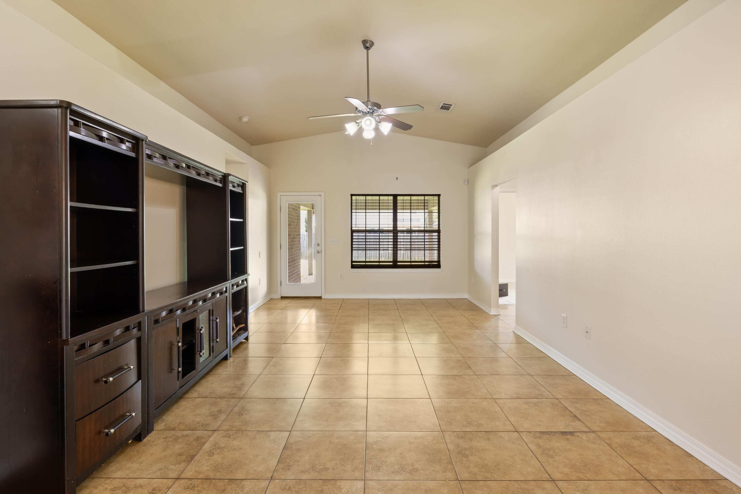 MONTICELLO ESTATES - Residential