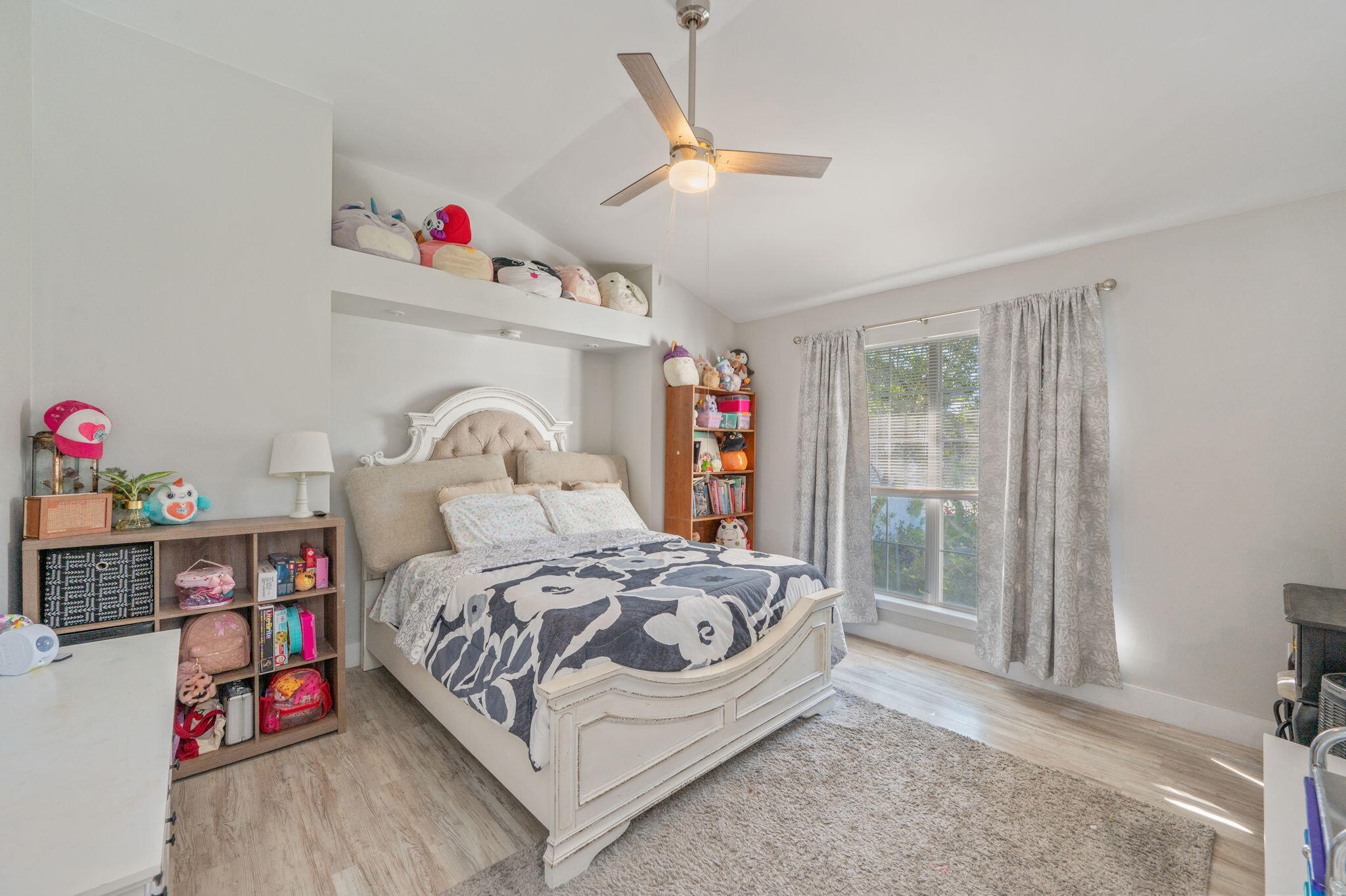 SKY RIDGE ESTATES FIRST ADD - Residential