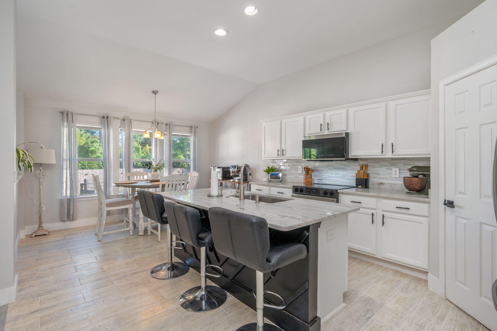 SKY RIDGE ESTATES FIRST ADD - Residential