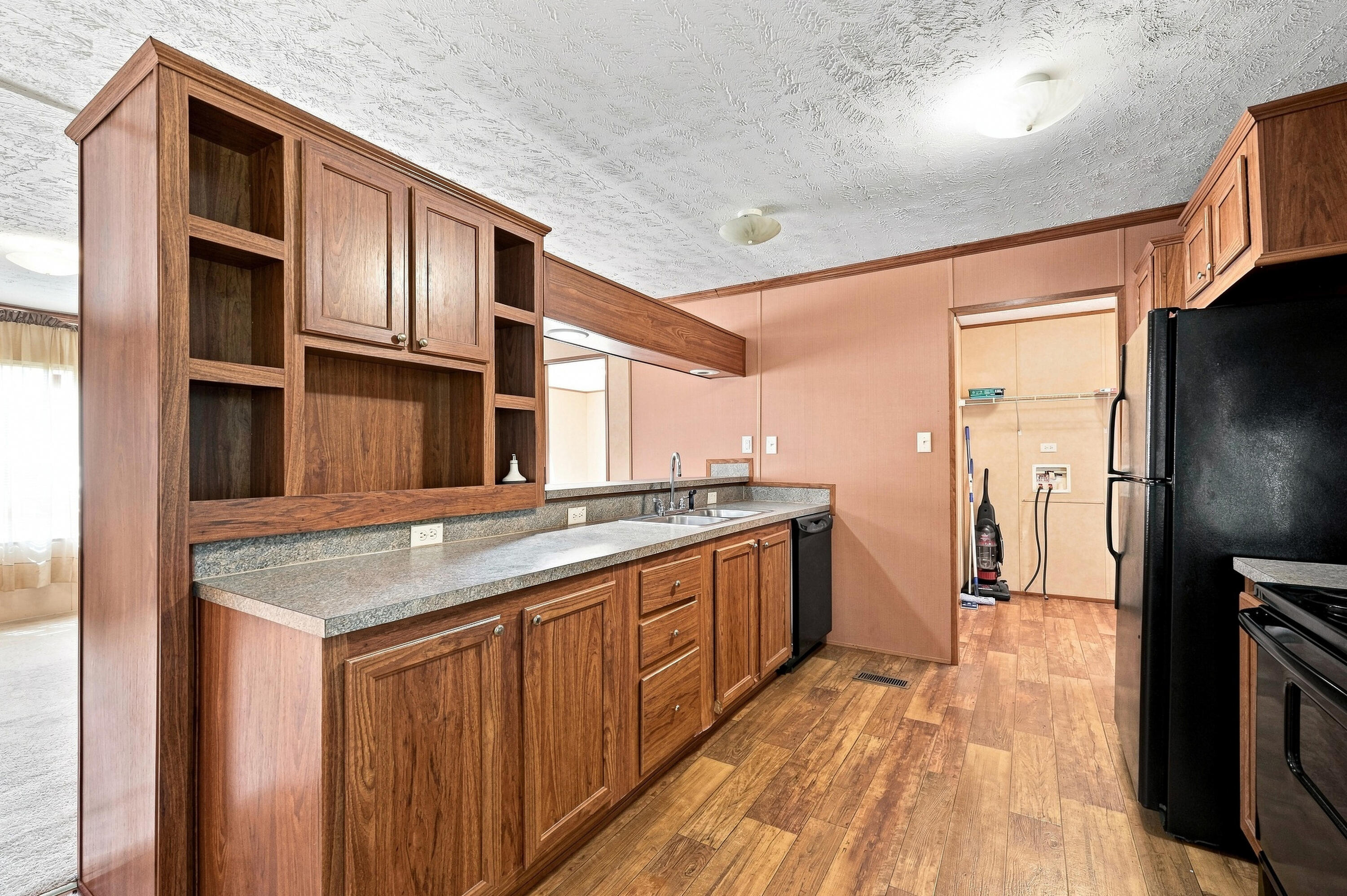 METES & BOUNDS - Residential Lease