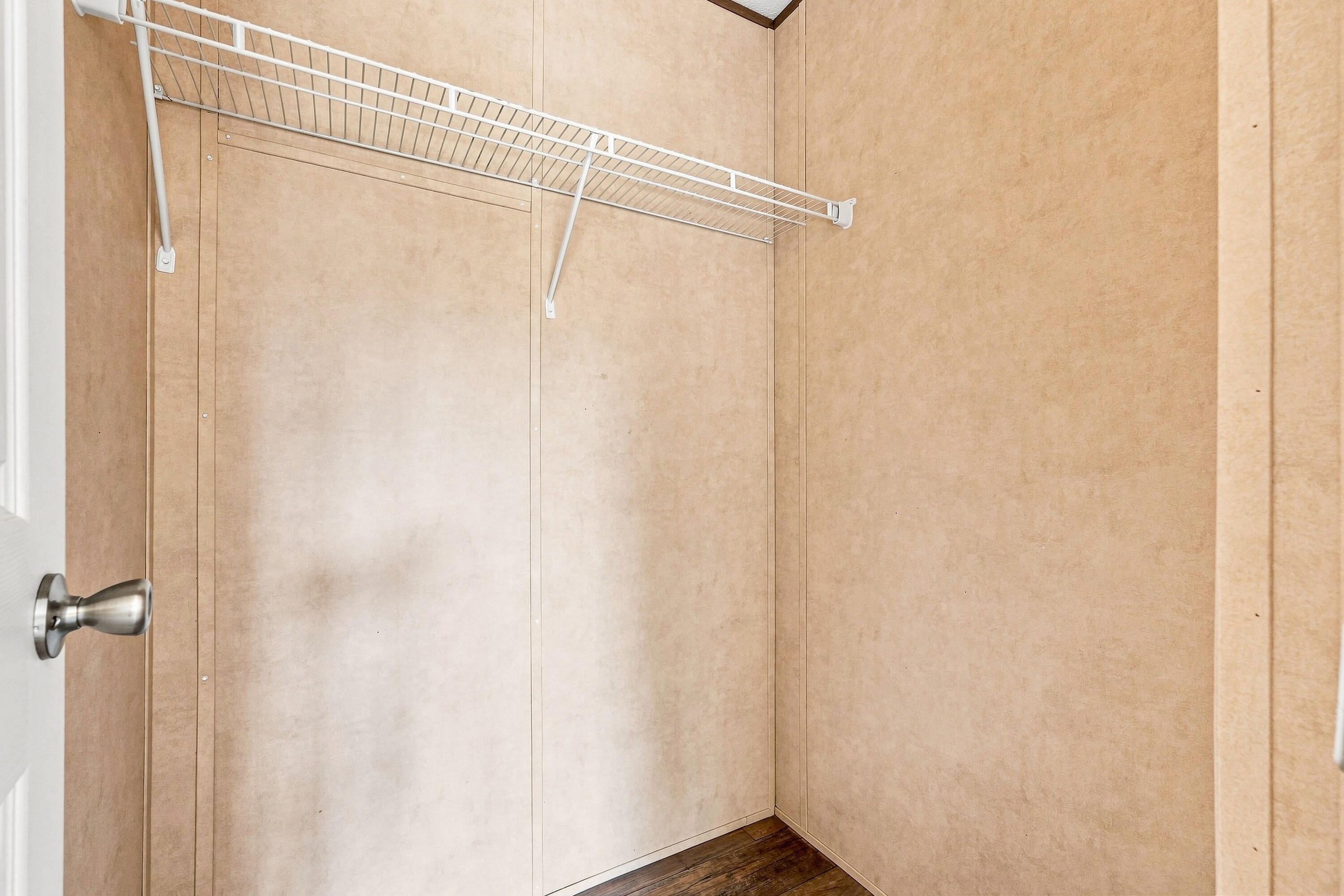 METES & BOUNDS - Residential Lease