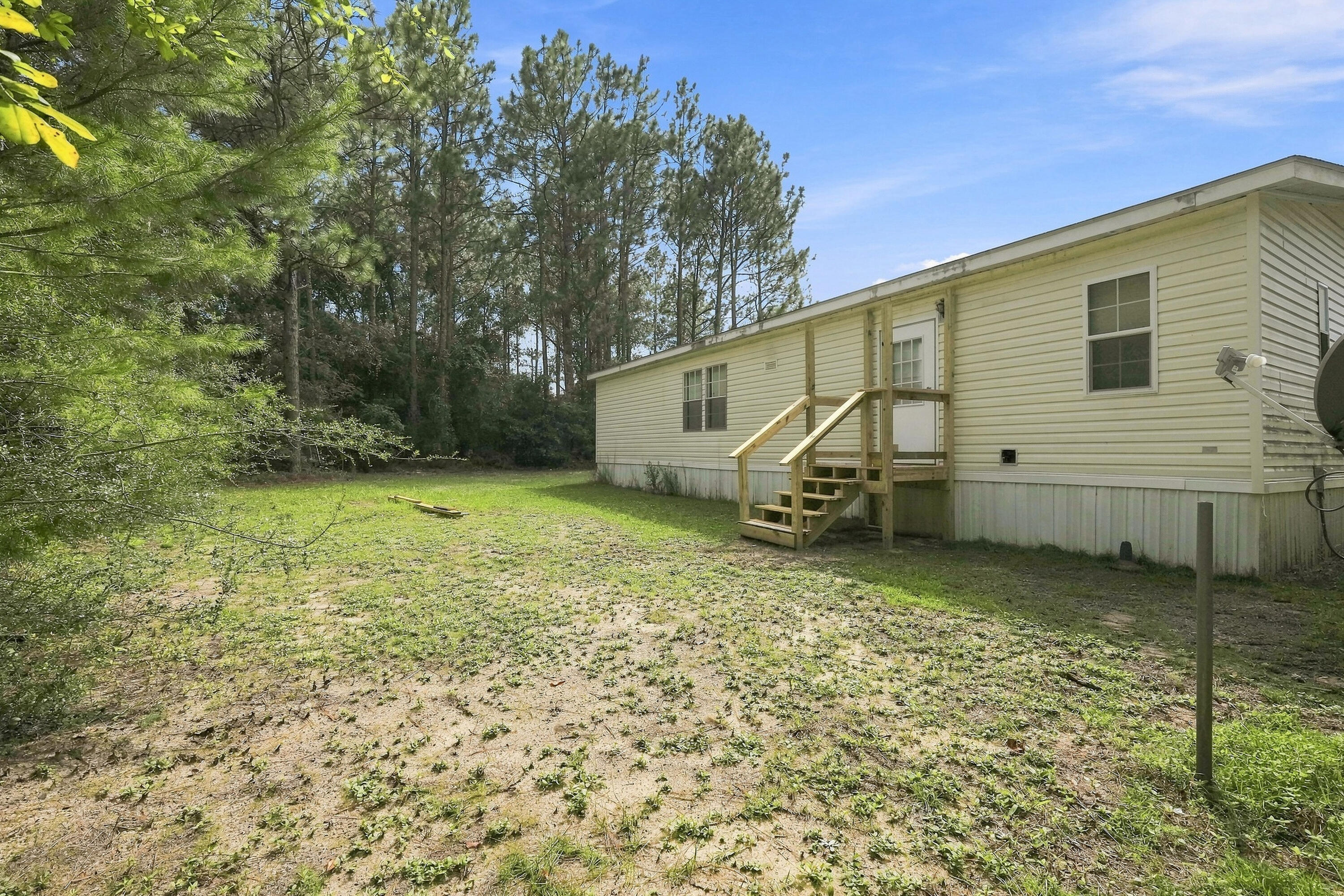 METES & BOUNDS - Residential Lease