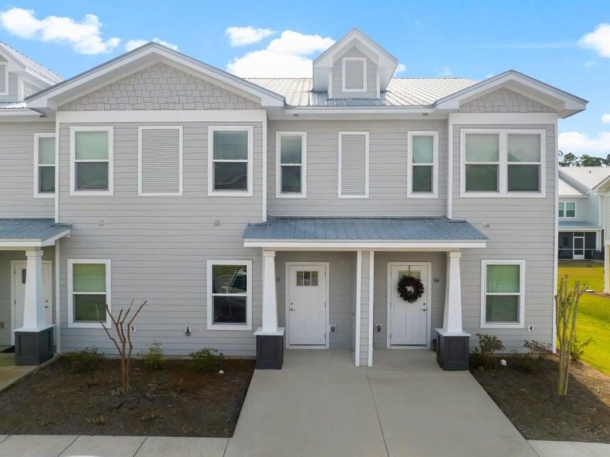 VERANDAS AT FREEPORT - Residential
