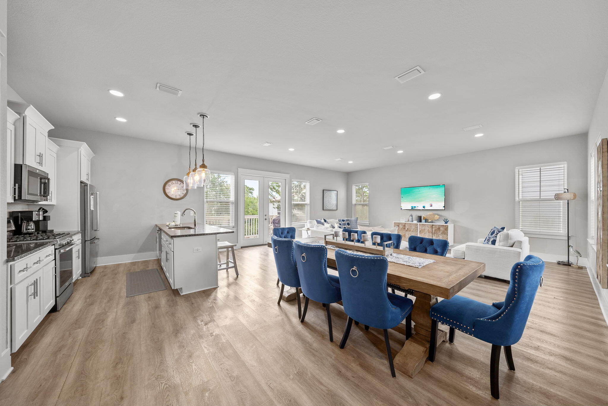HIGHLAND PARKS - Residential