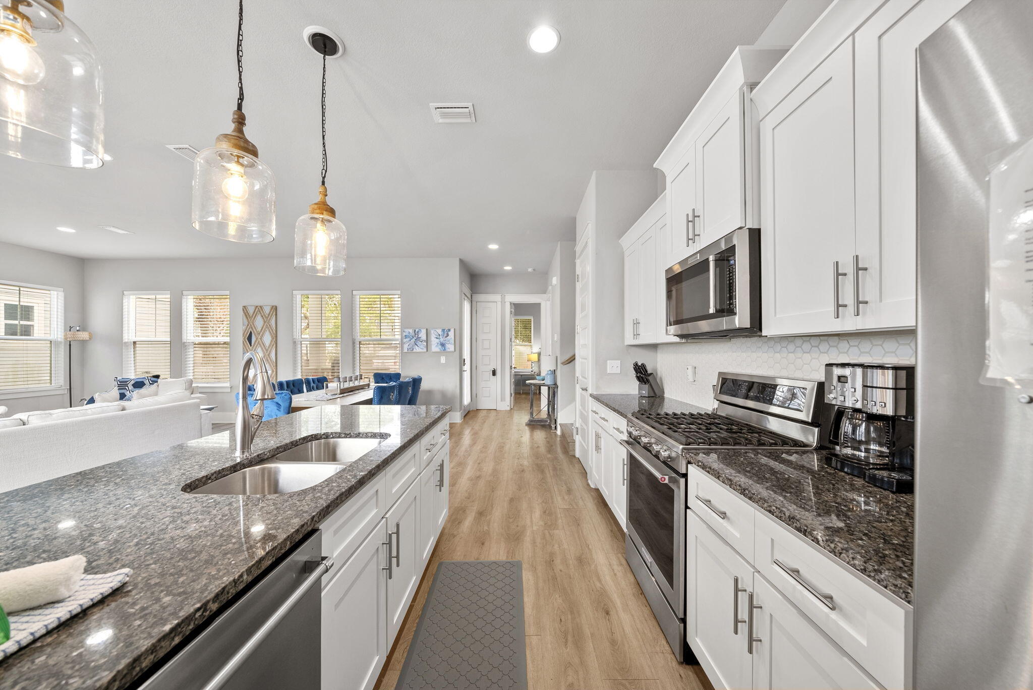 HIGHLAND PARKS - Residential