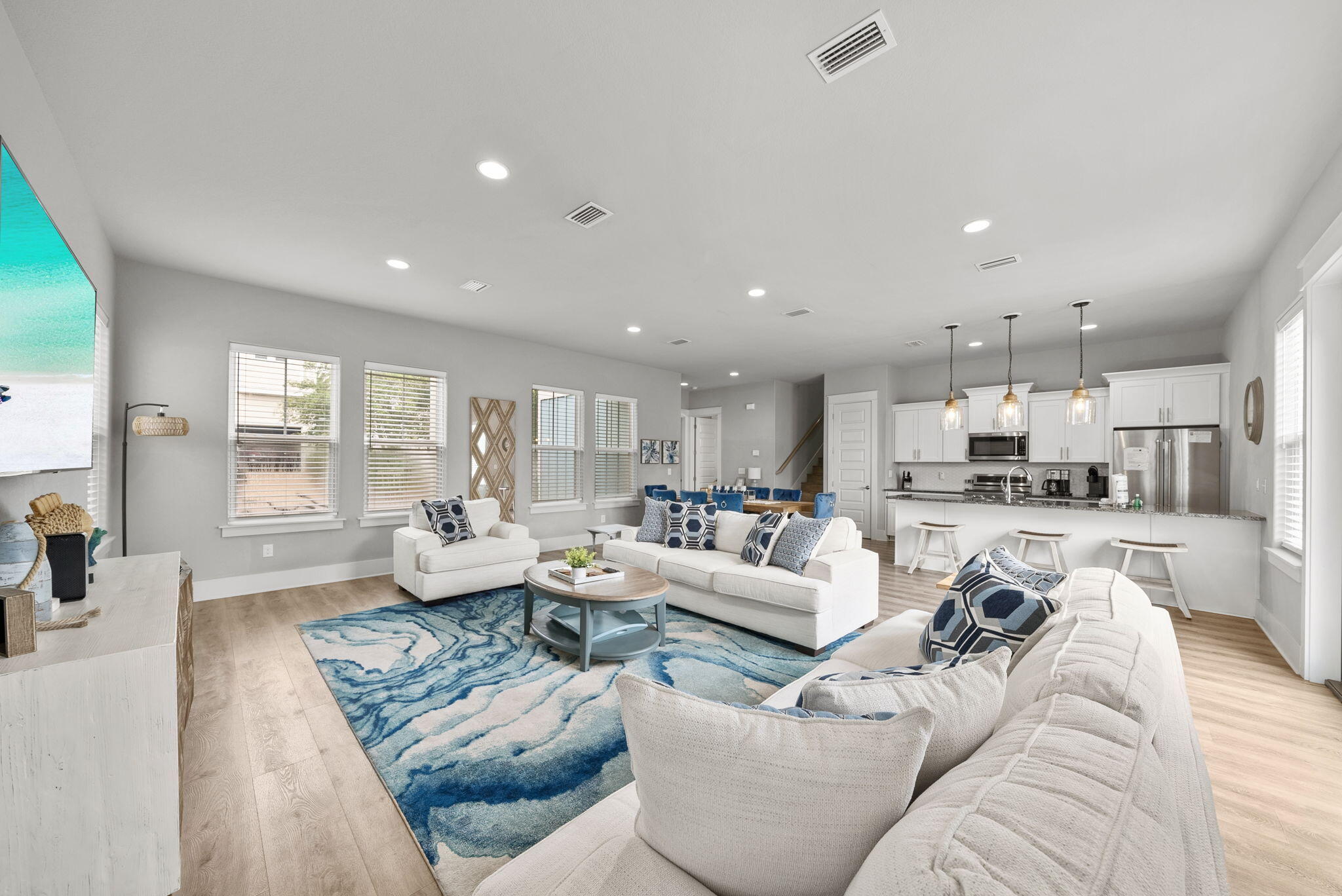 HIGHLAND PARKS - Residential