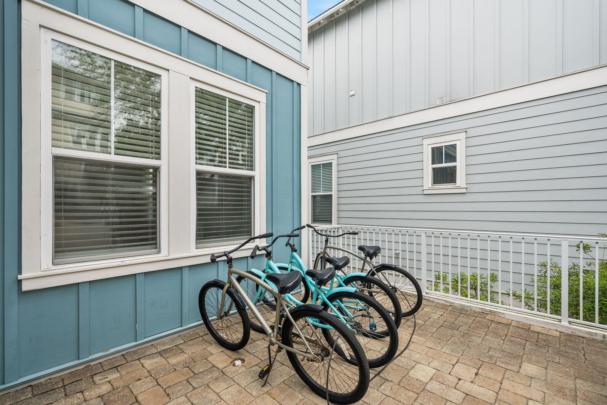 HIGHLAND PARKS - Residential