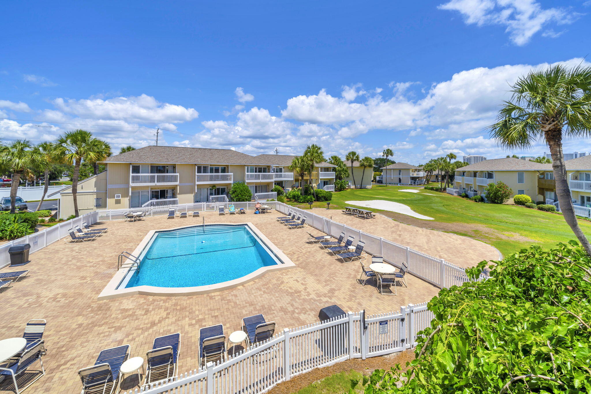 Sandpiper Cove - Residential