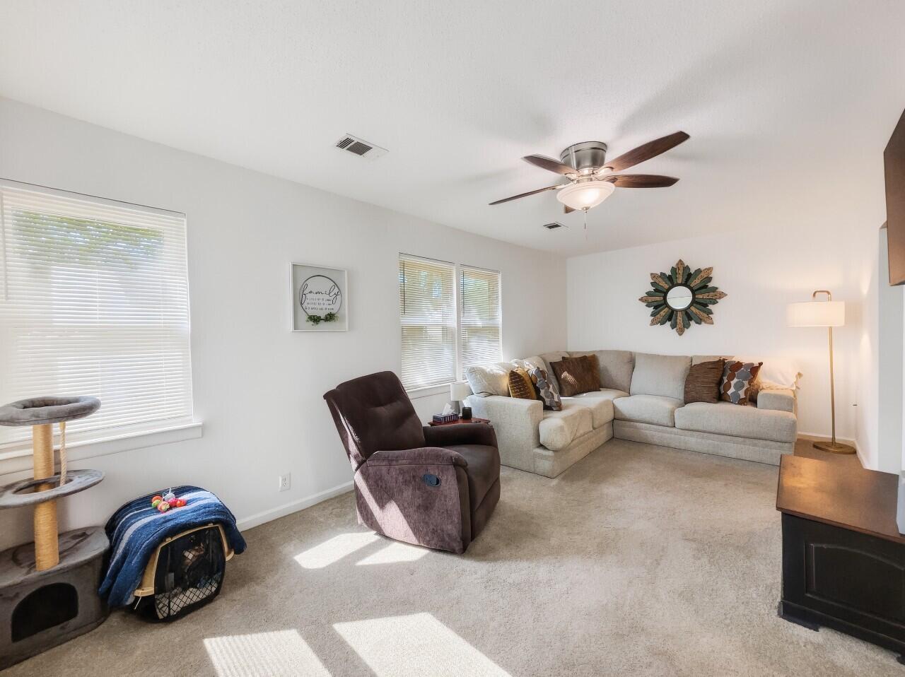 POWELL S/D NICEVILLE - Residential