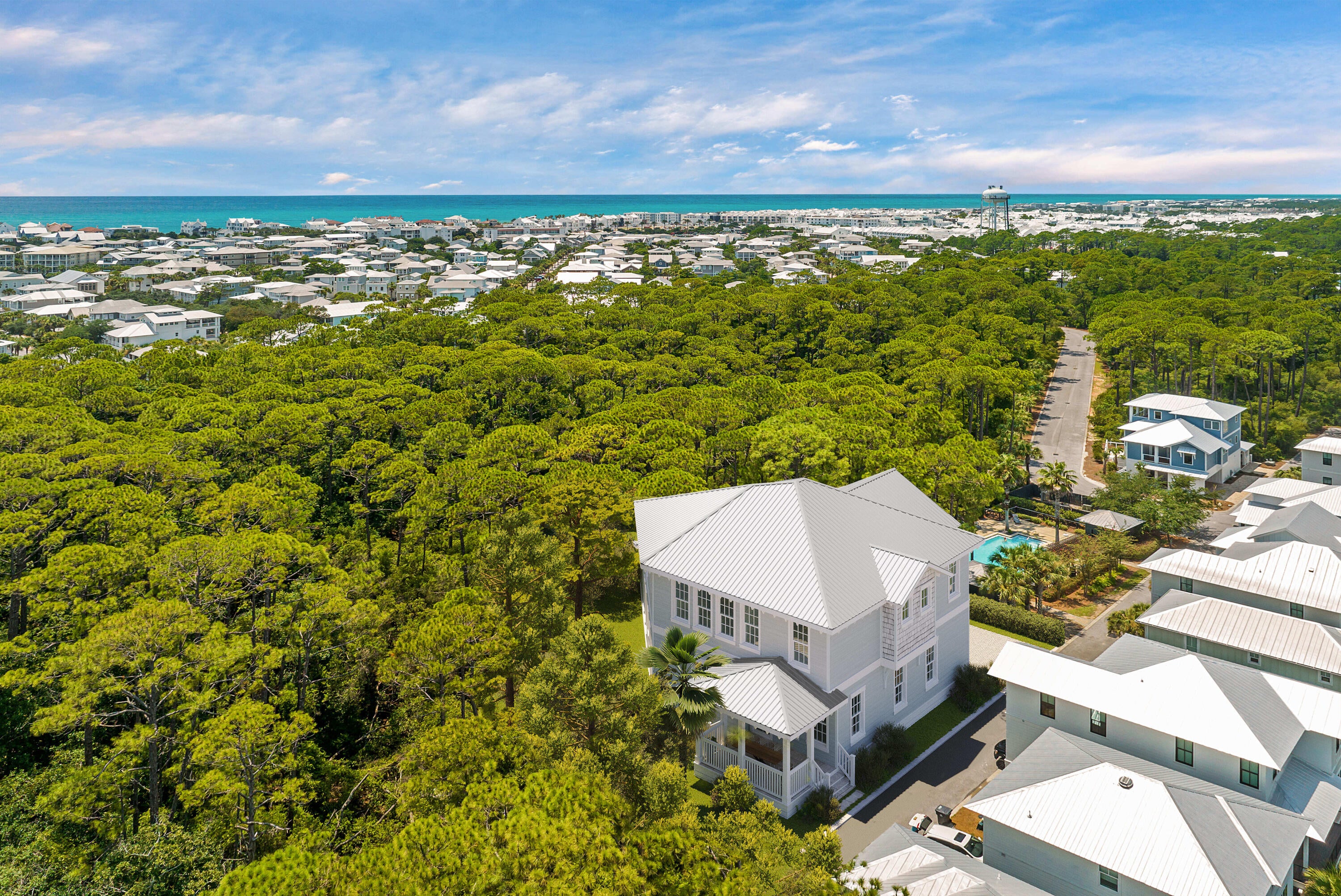 TREETOP - Residential