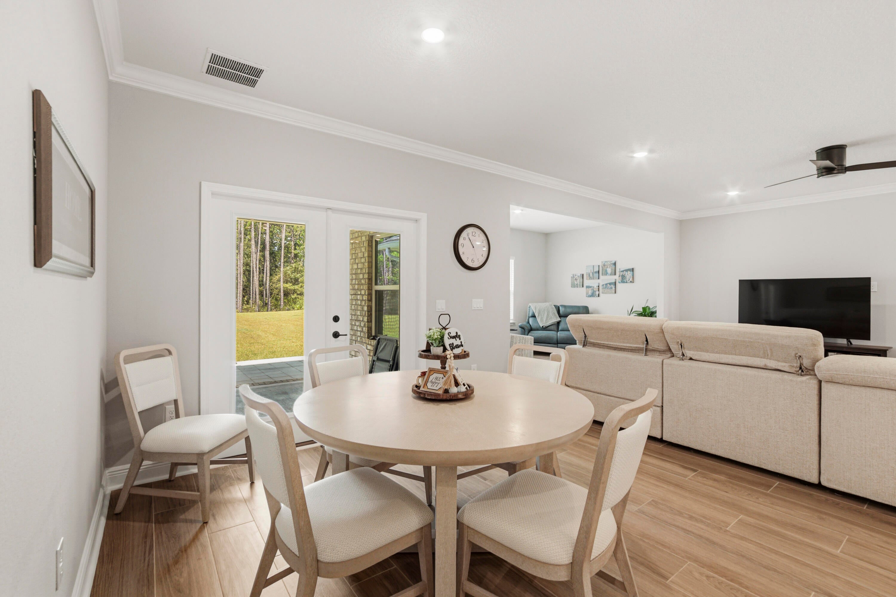 WINDSWEPT ESTATES - Residential