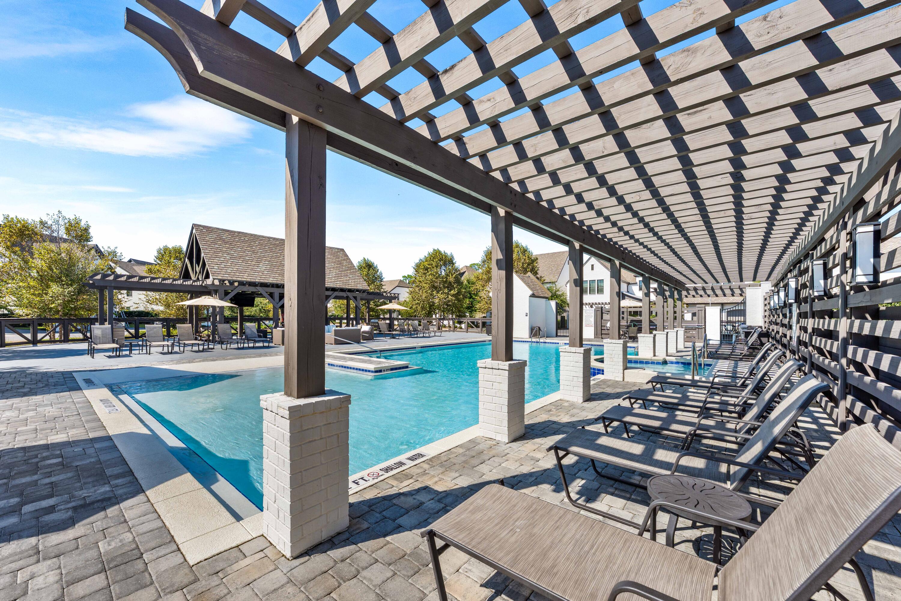 Ridgewalk - Residential