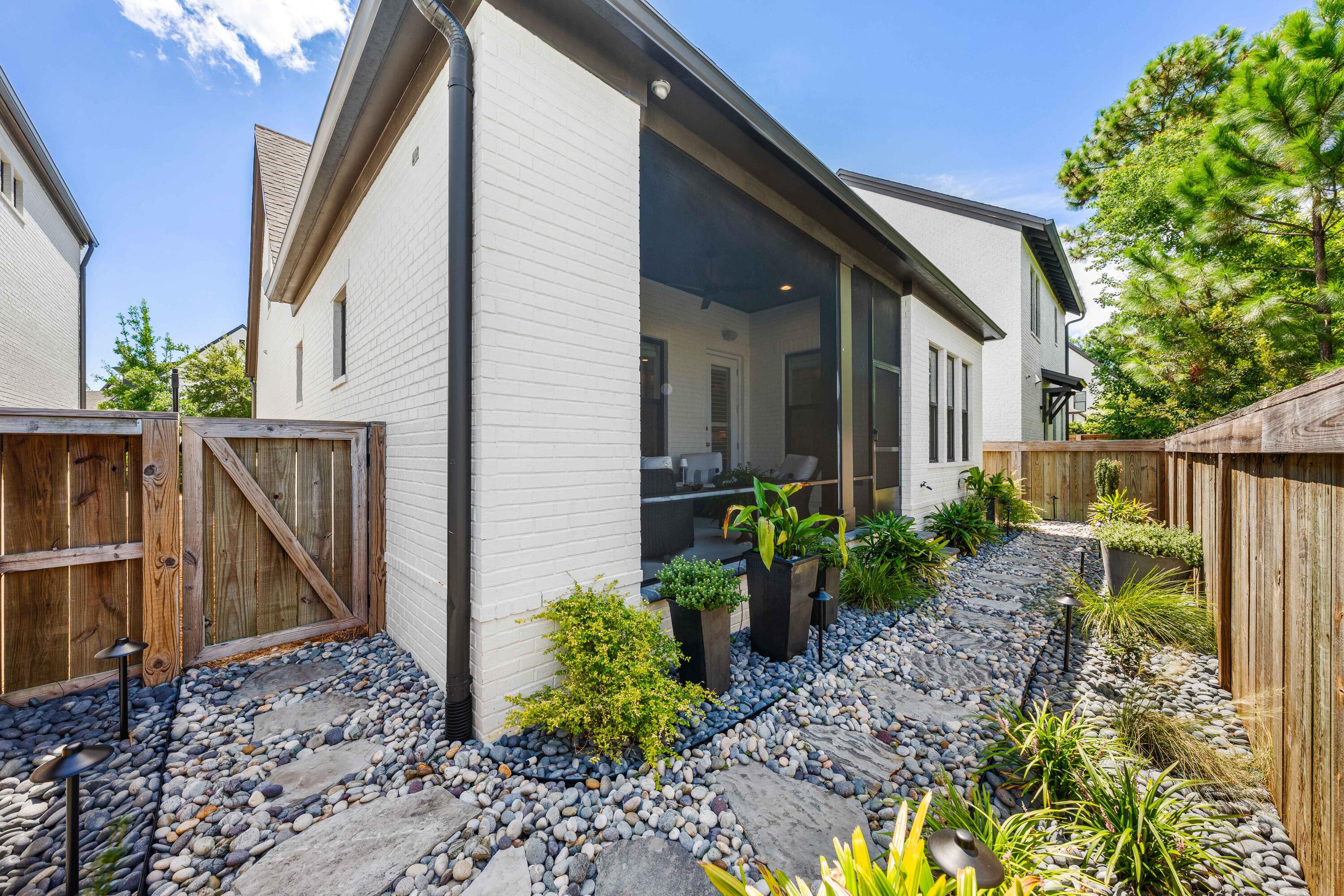 Ridgewalk - Residential