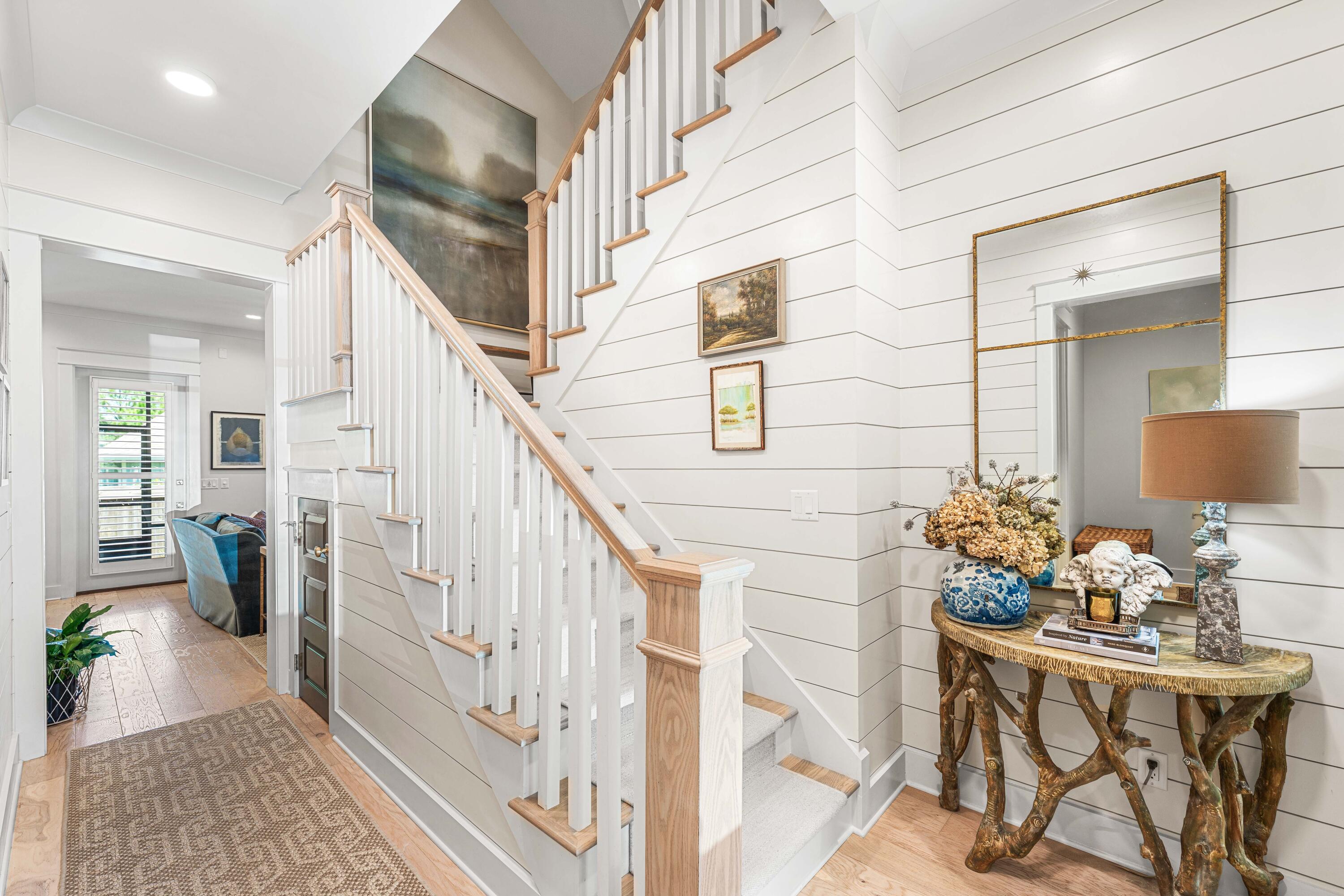 Ridgewalk - Residential