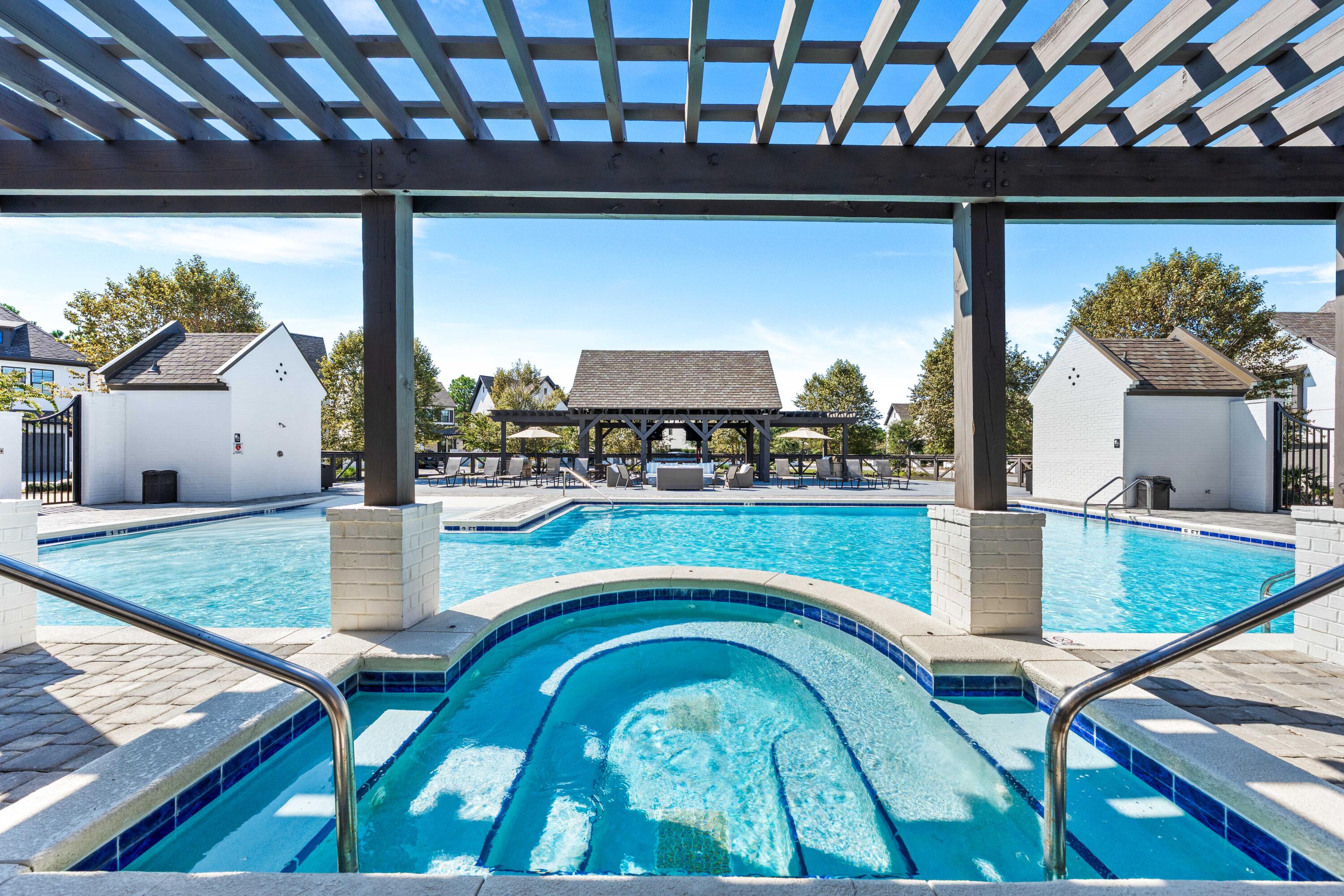 Ridgewalk - Residential