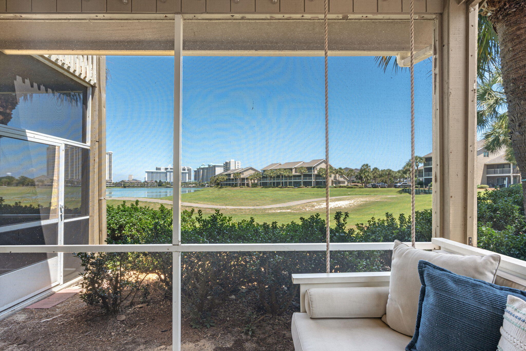 SEASCAPE CONDO PH 10 - Residential