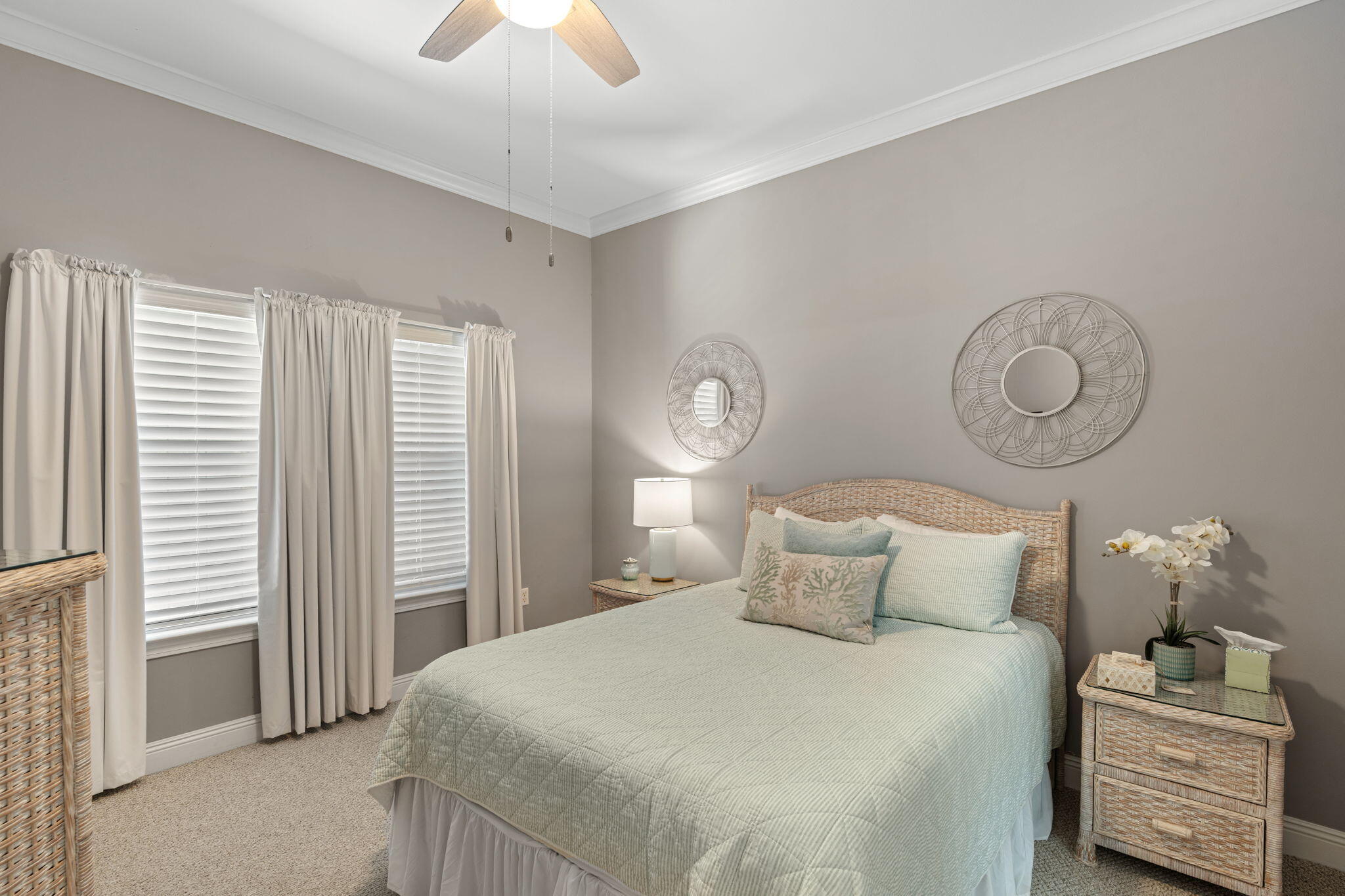 SEASCAPE CONDO PH 10 - Residential