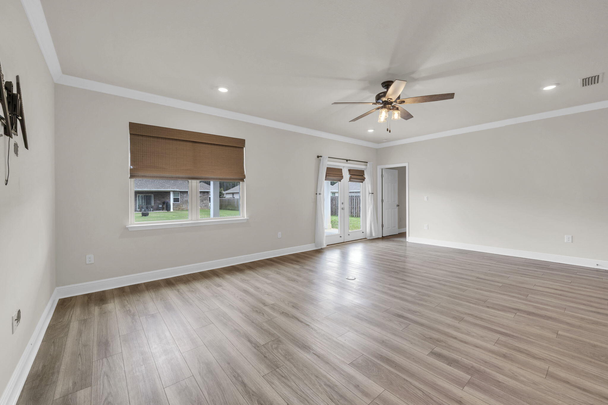 HAMMOCK BAY - Residential Lease