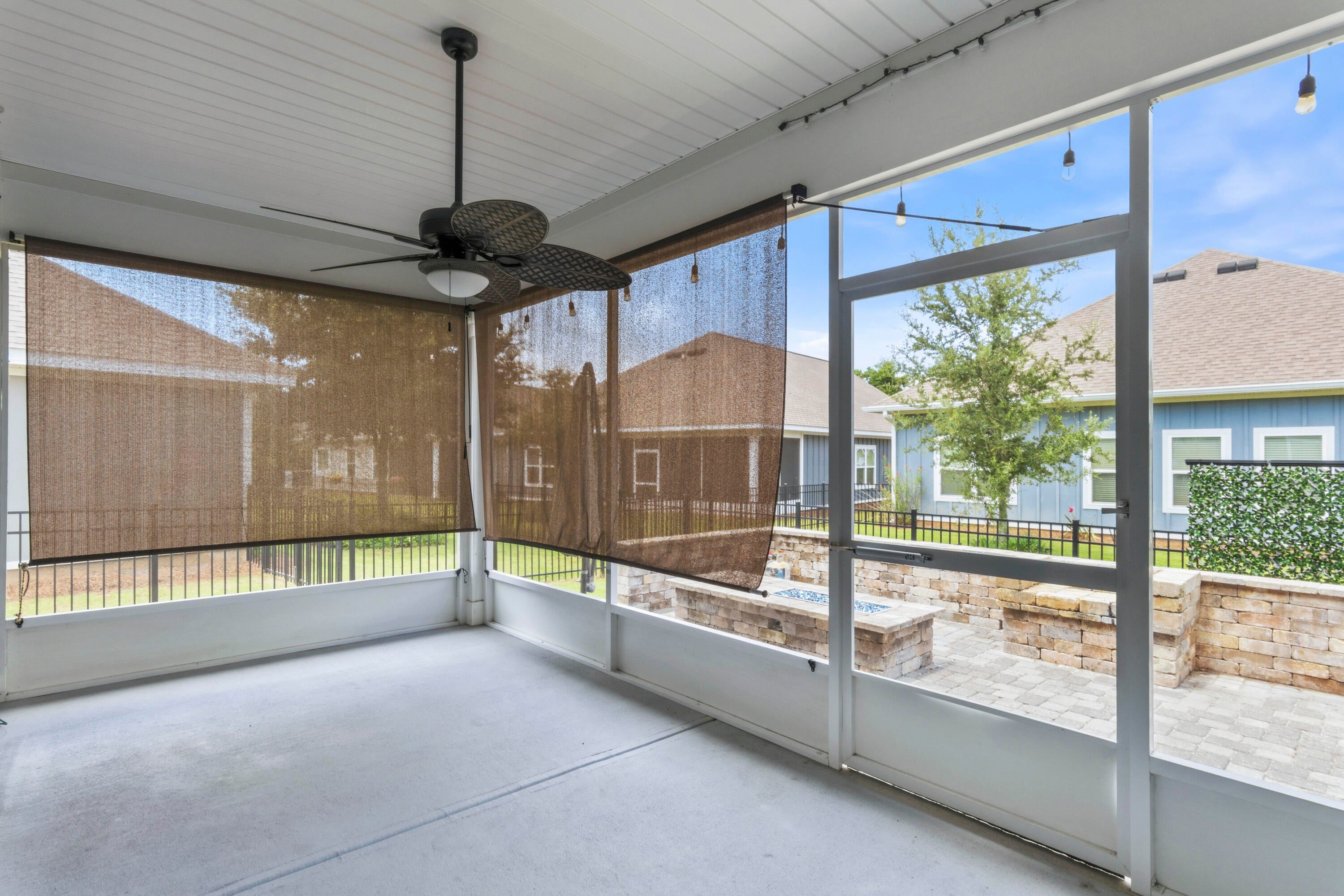 HAMMOCK BAY - FIREFLY - Residential