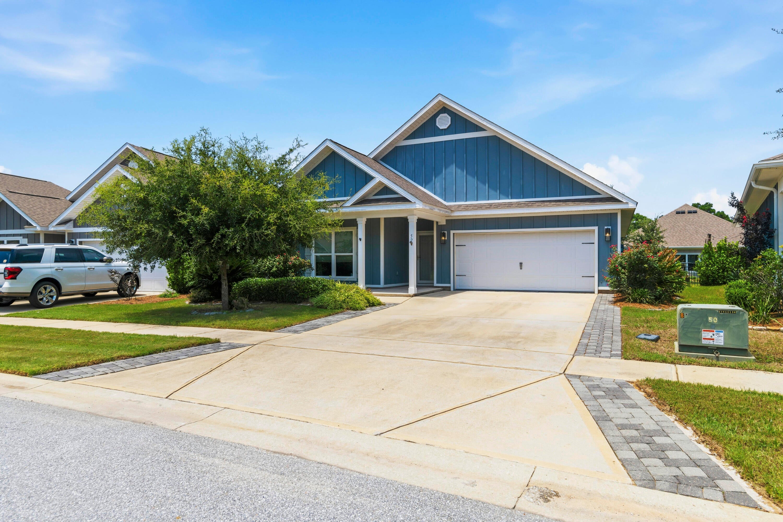 HAMMOCK BAY - FIREFLY - Residential