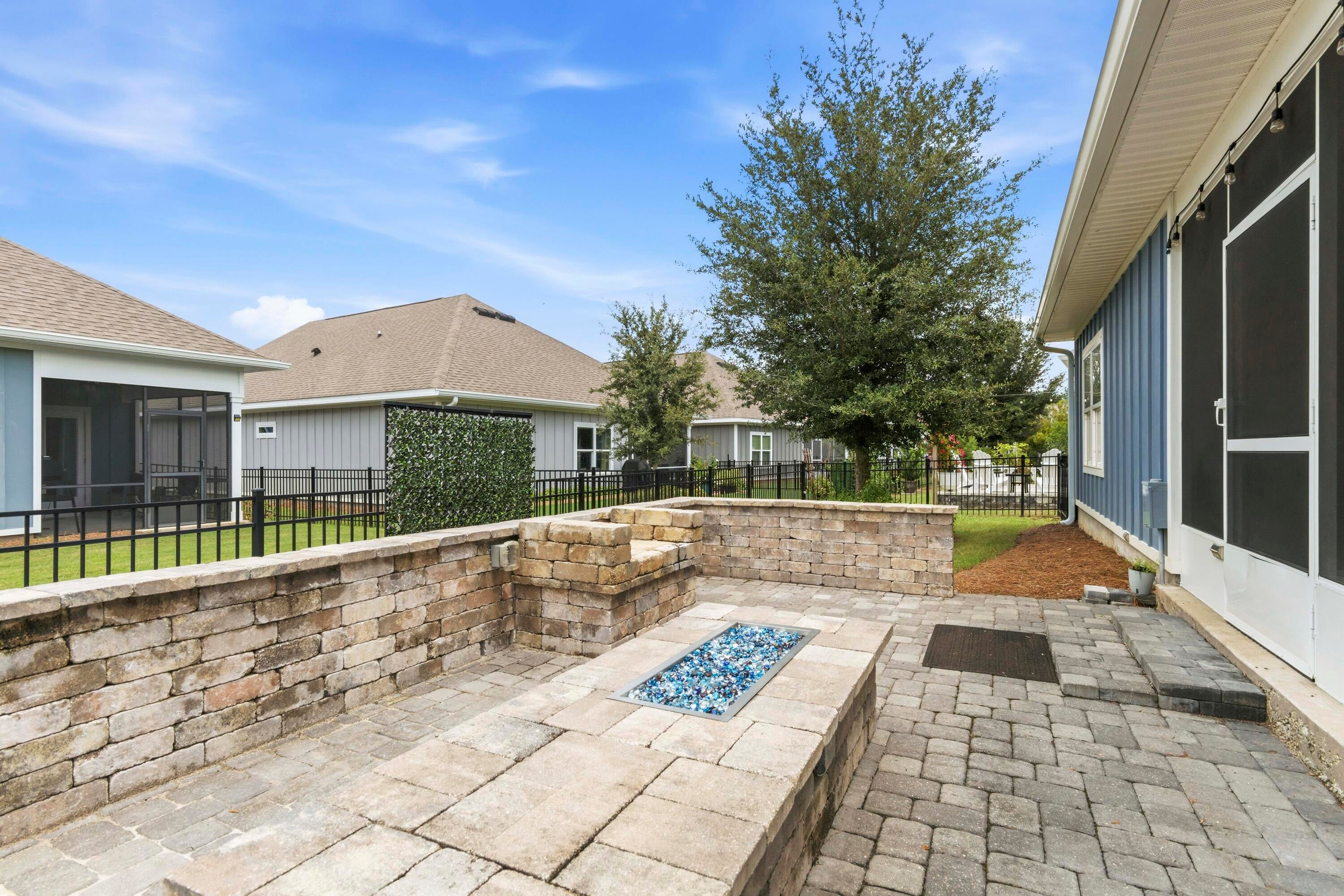 HAMMOCK BAY - FIREFLY - Residential
