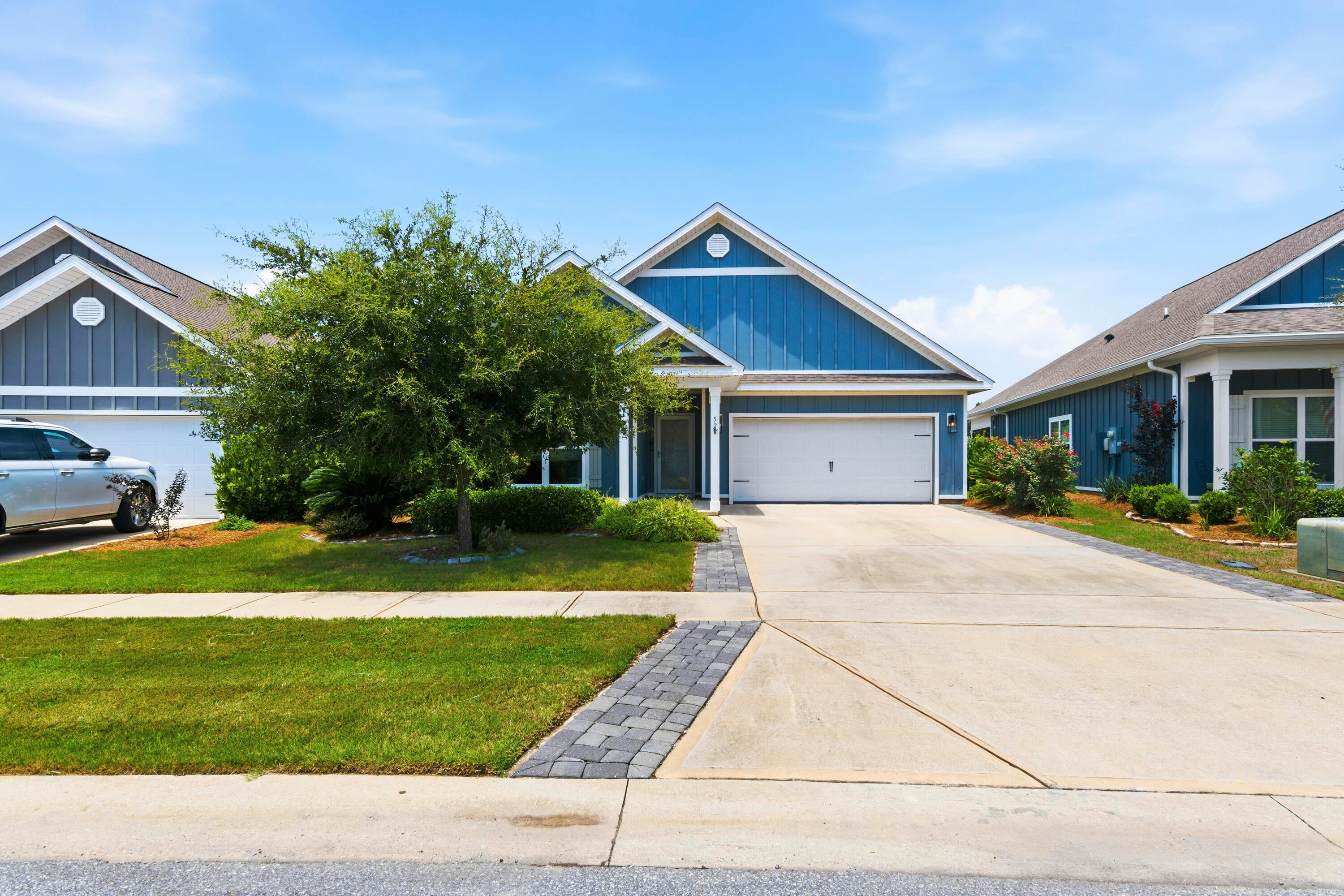 HAMMOCK BAY - FIREFLY - Residential