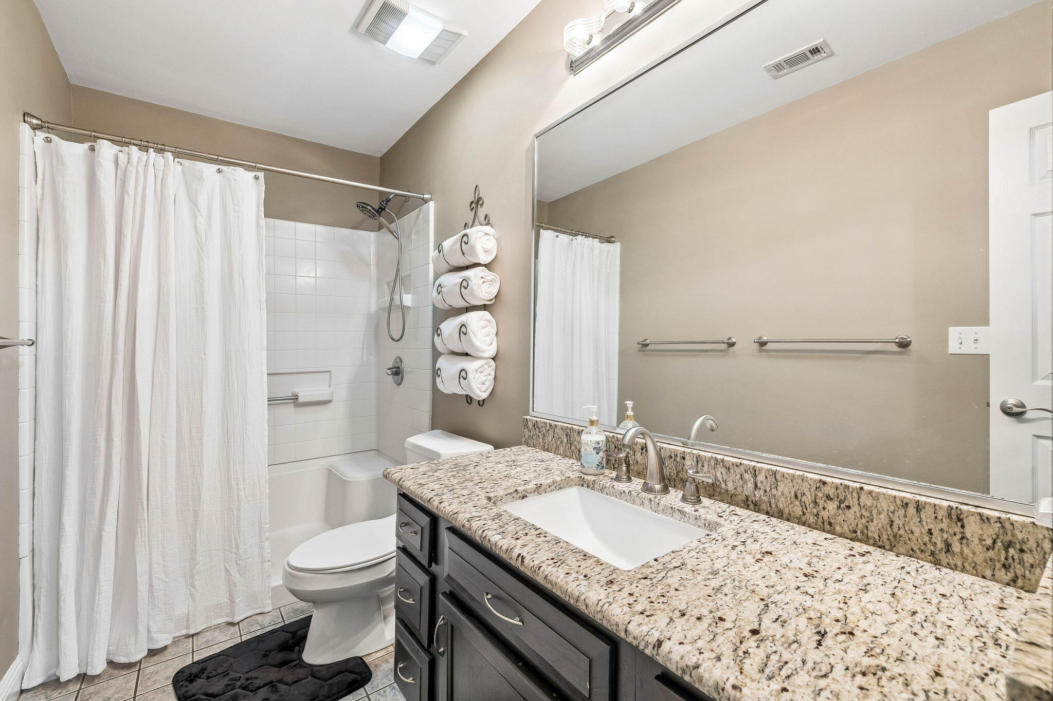PALM SHORES FIRST ADDN - Residential