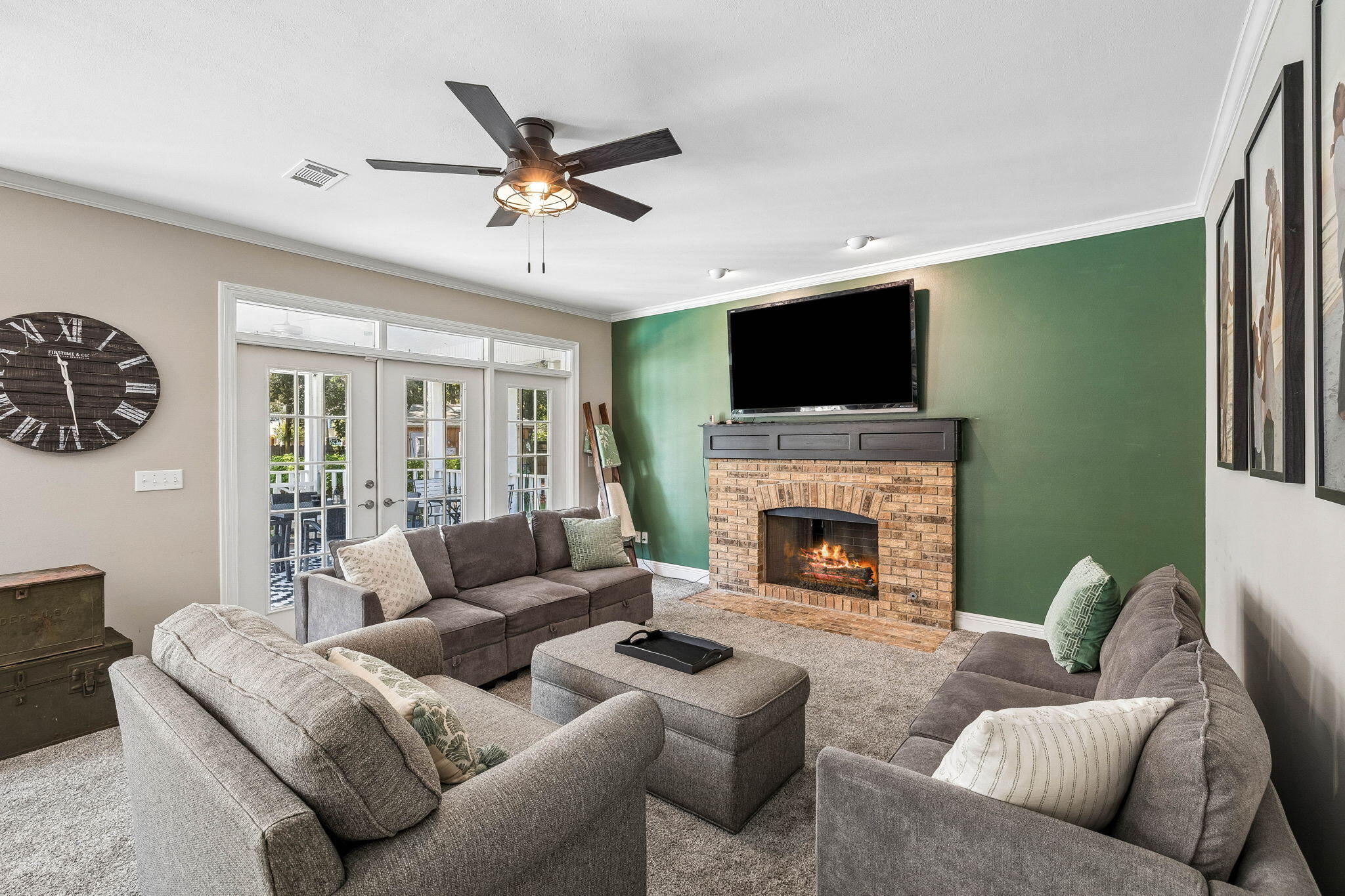 PALM SHORES FIRST ADDN - Residential