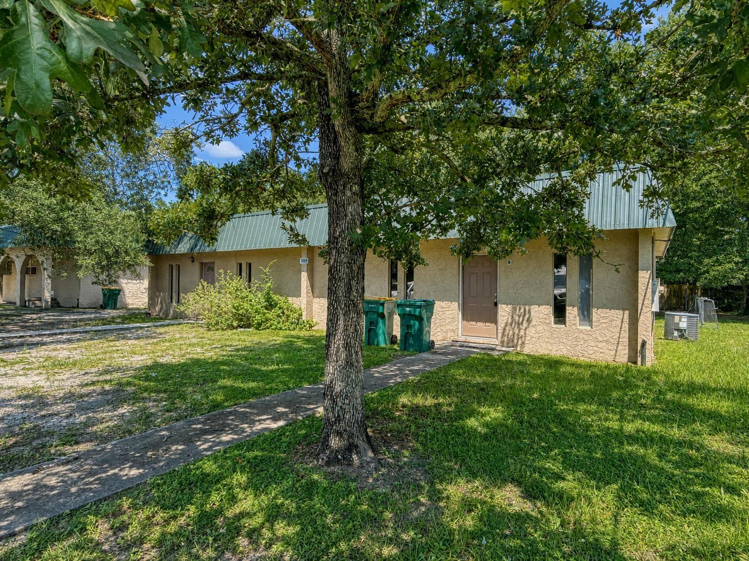 UNRECORDED SUBDIVISION - Residential Lease